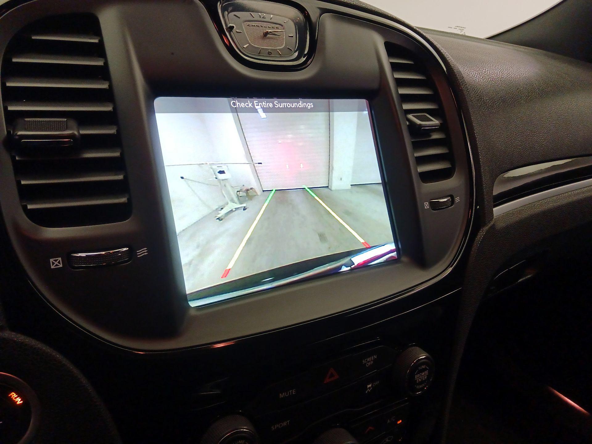 Thumbnail: 2018 Chrysler 300 - 12