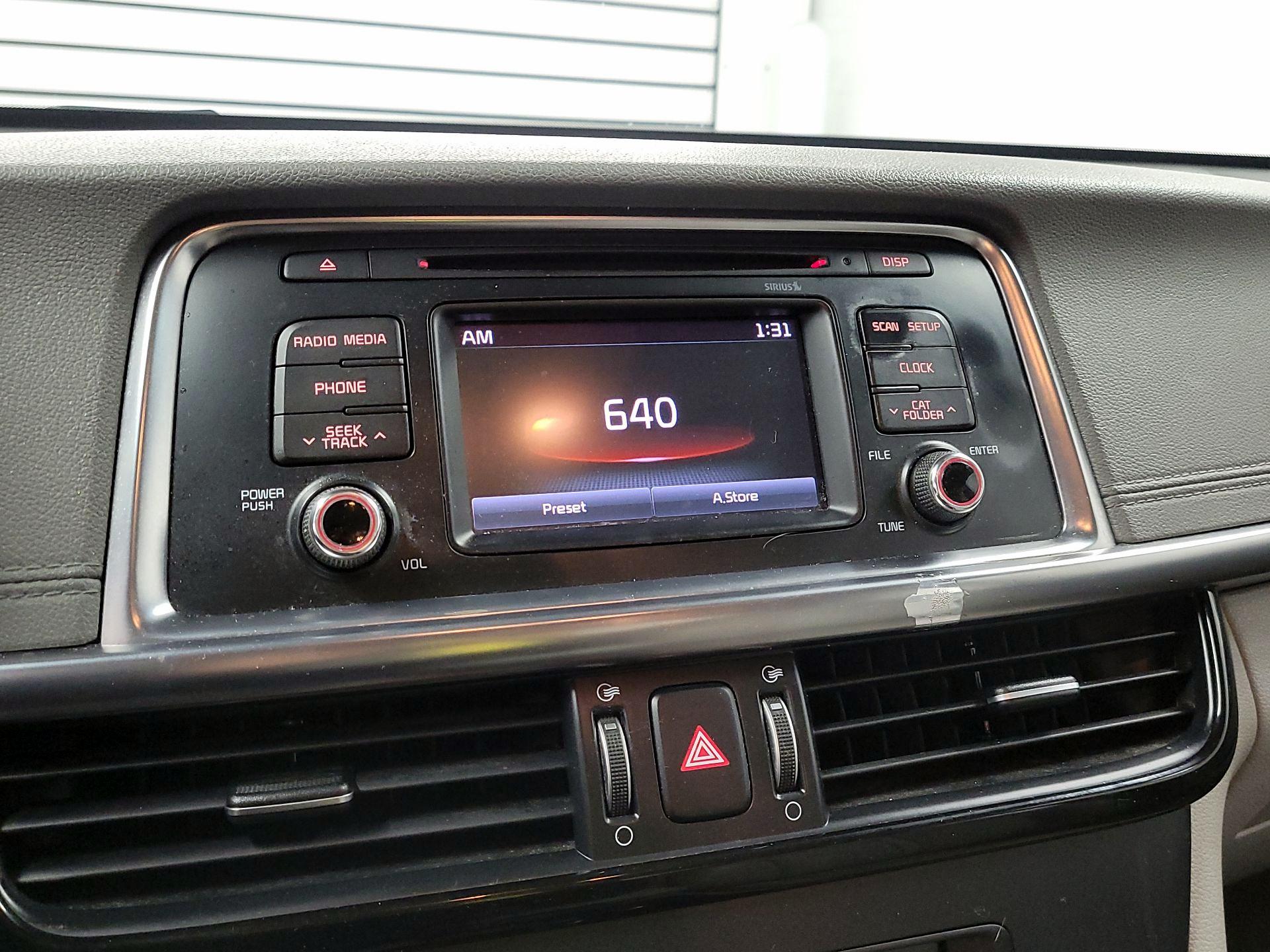 Thumbnail: 2016 Kia Optima - 12