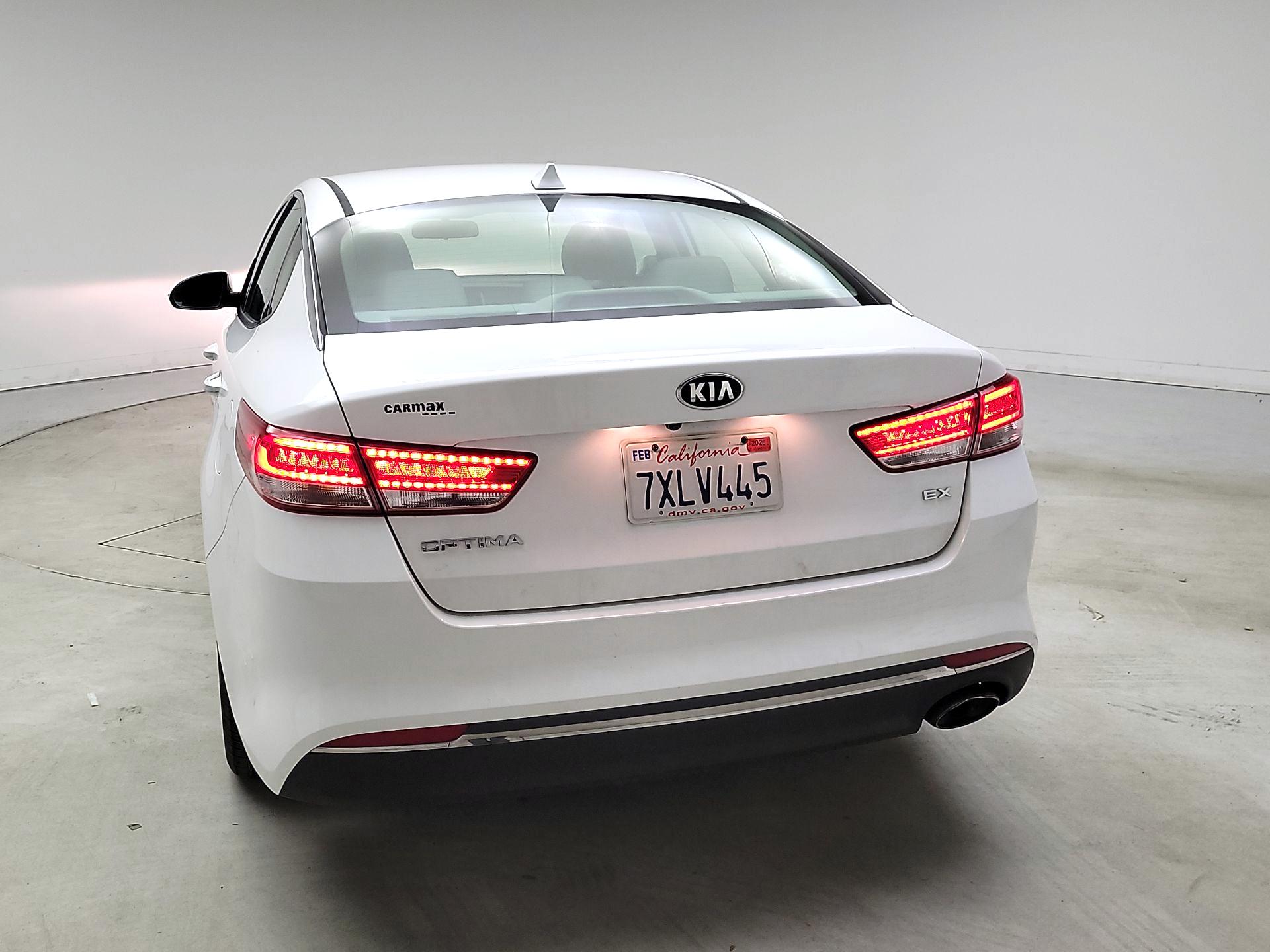 Thumbnail: 2016 Kia Optima - 7