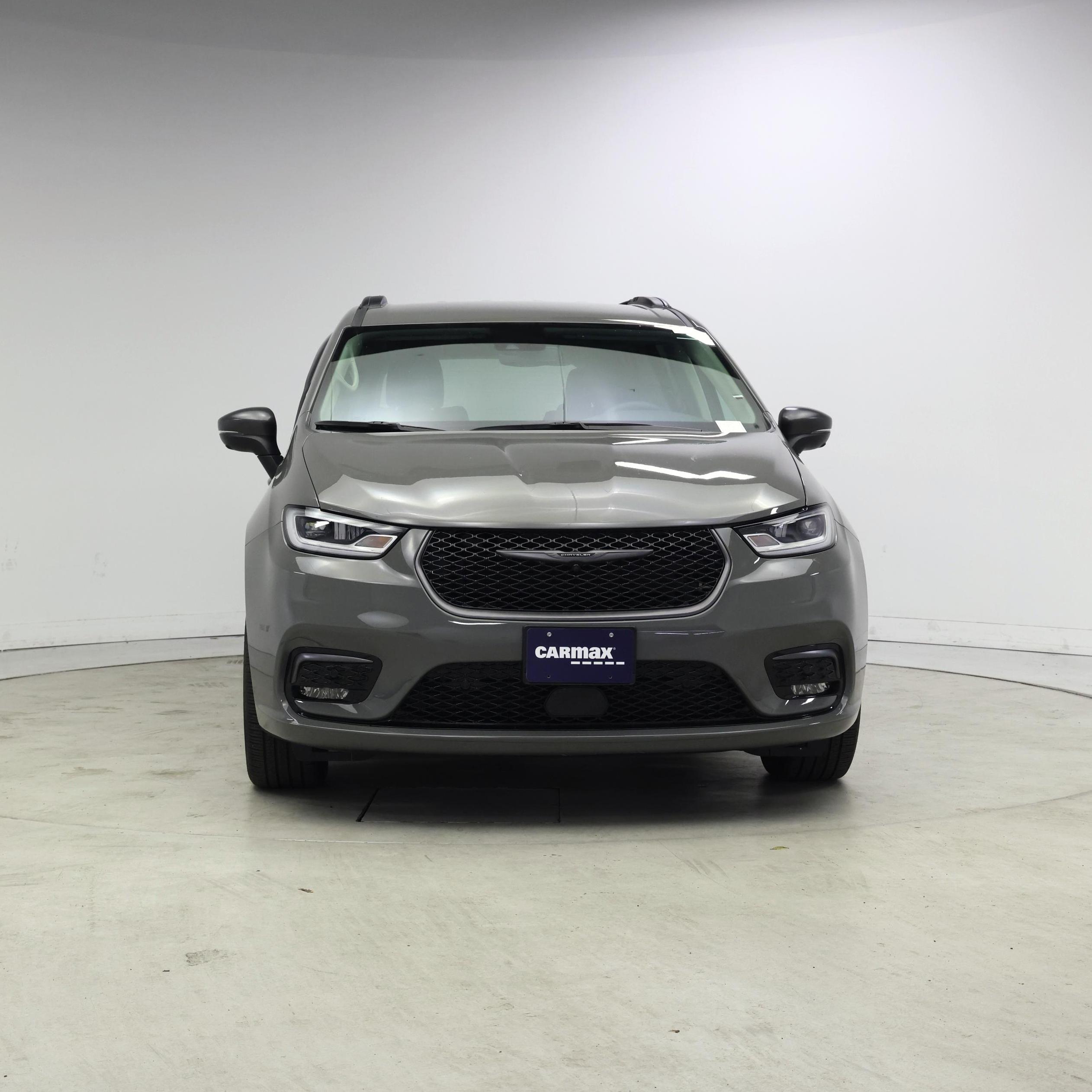 Thumbnail: 2023 Chrysler Pacifica - 5