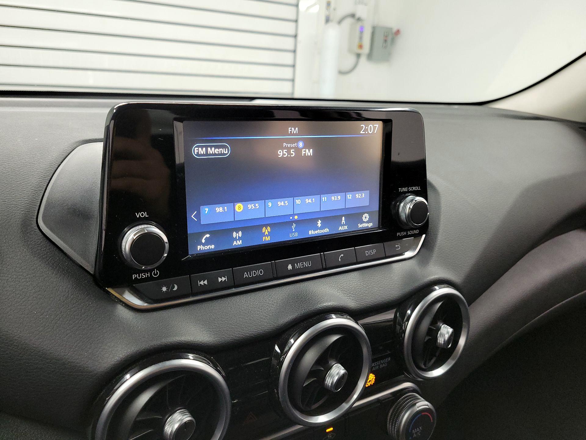 Thumbnail: 2022 Nissan Sentra - 14