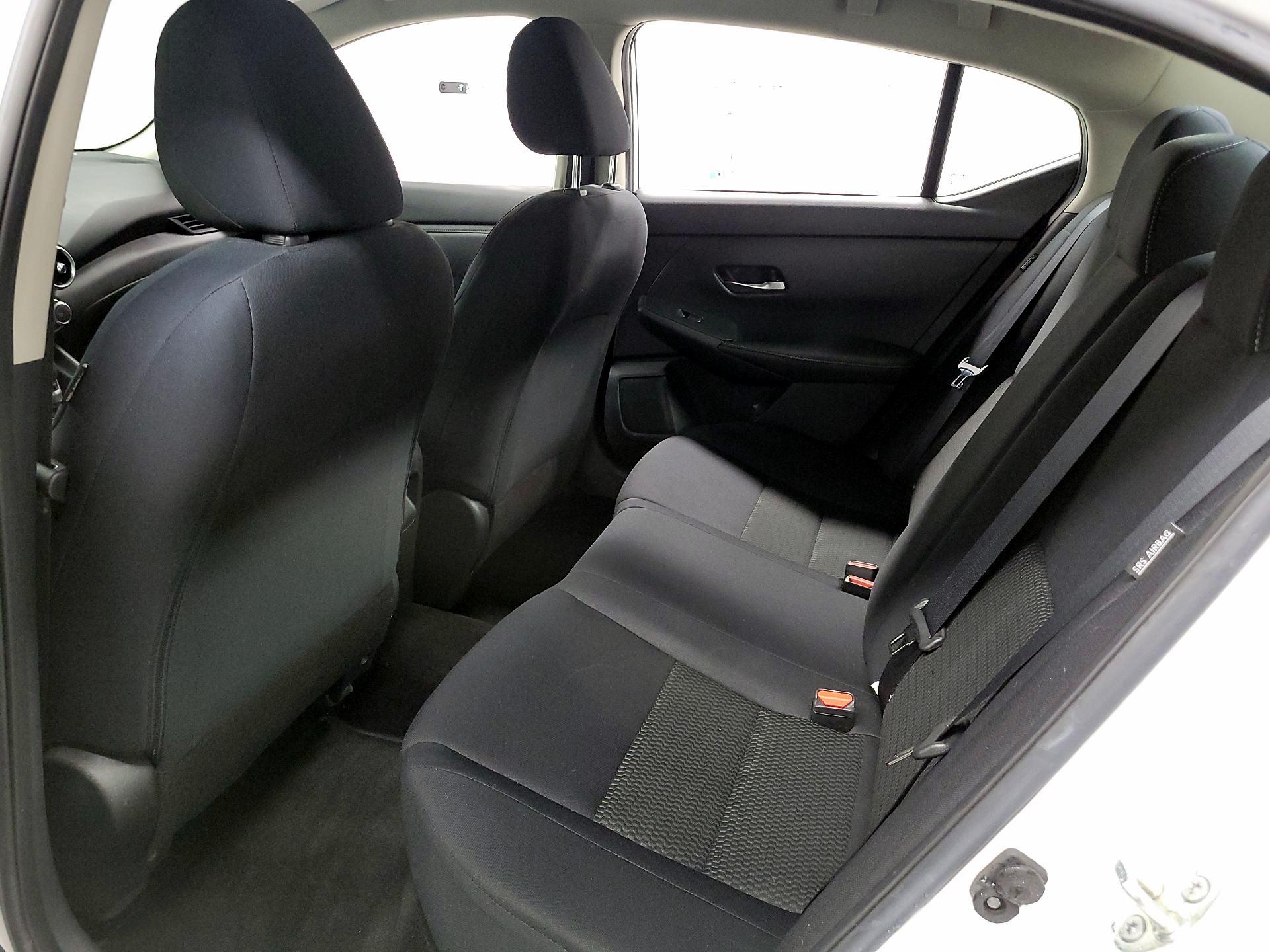 Thumbnail: 2022 Nissan Sentra - 17