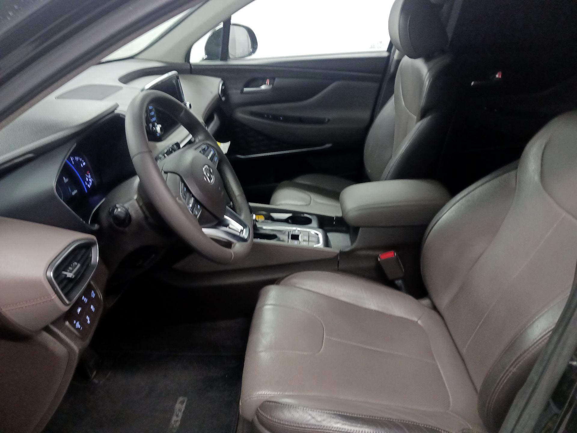 Thumbnail: 2020 Hyundai Santa Fe - 9