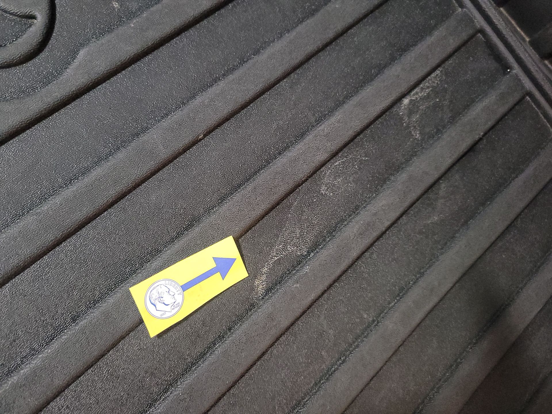 Thumbnail: 2017 Toyota Highlander - 19