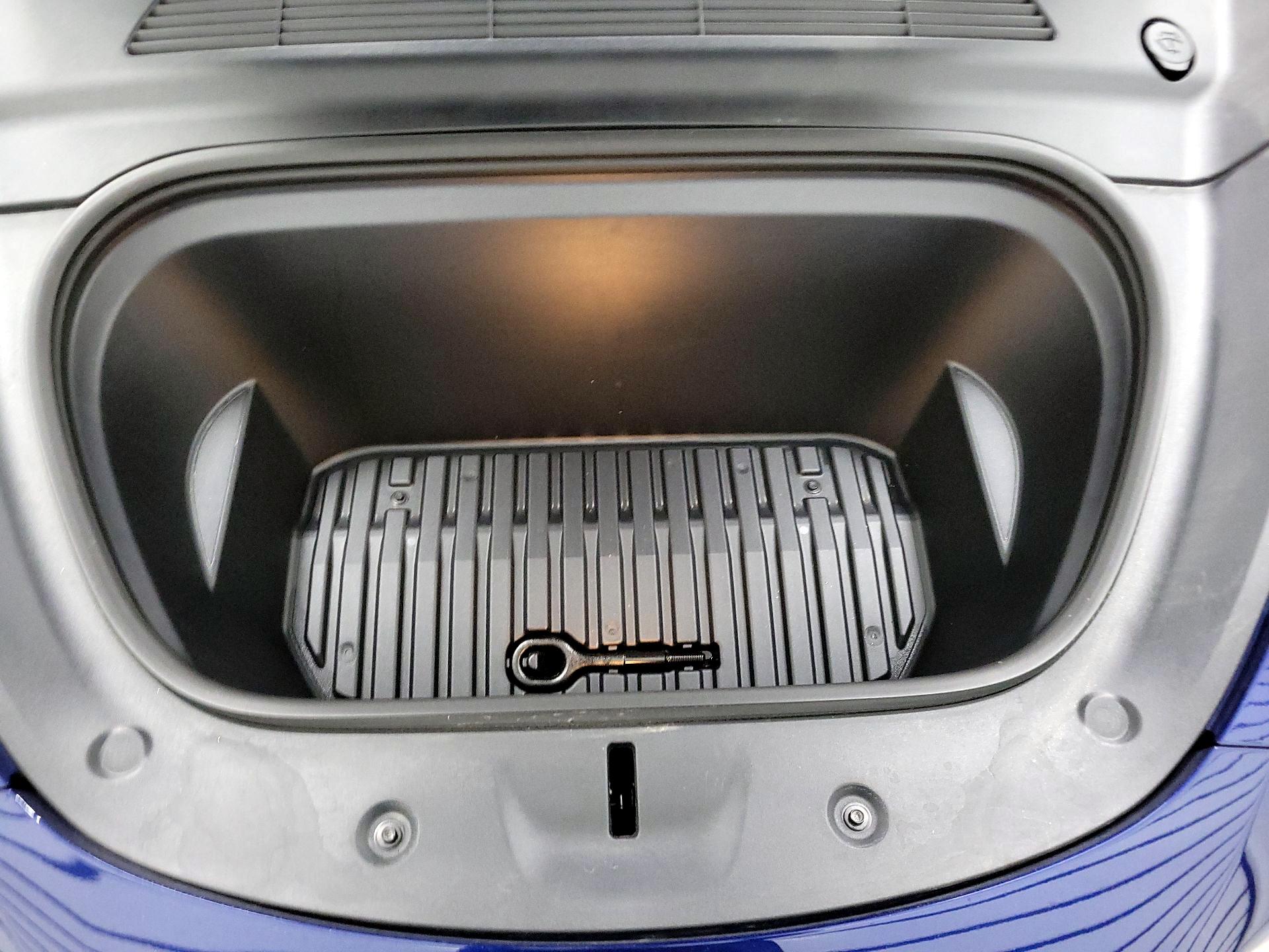 Thumbnail: 2024 Tesla Model Y - 17