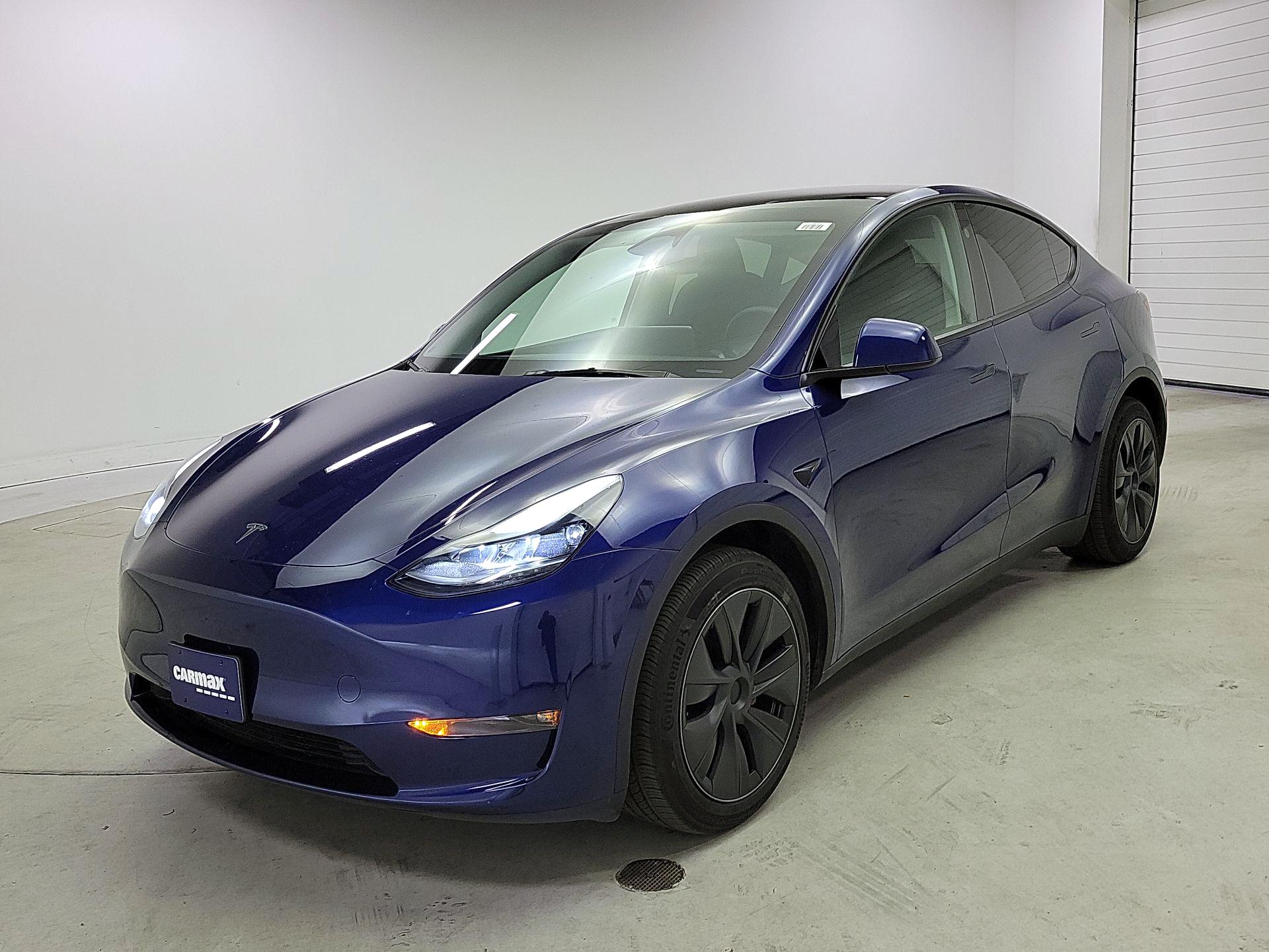 Thumbnail: 2024 Tesla Model Y - 3