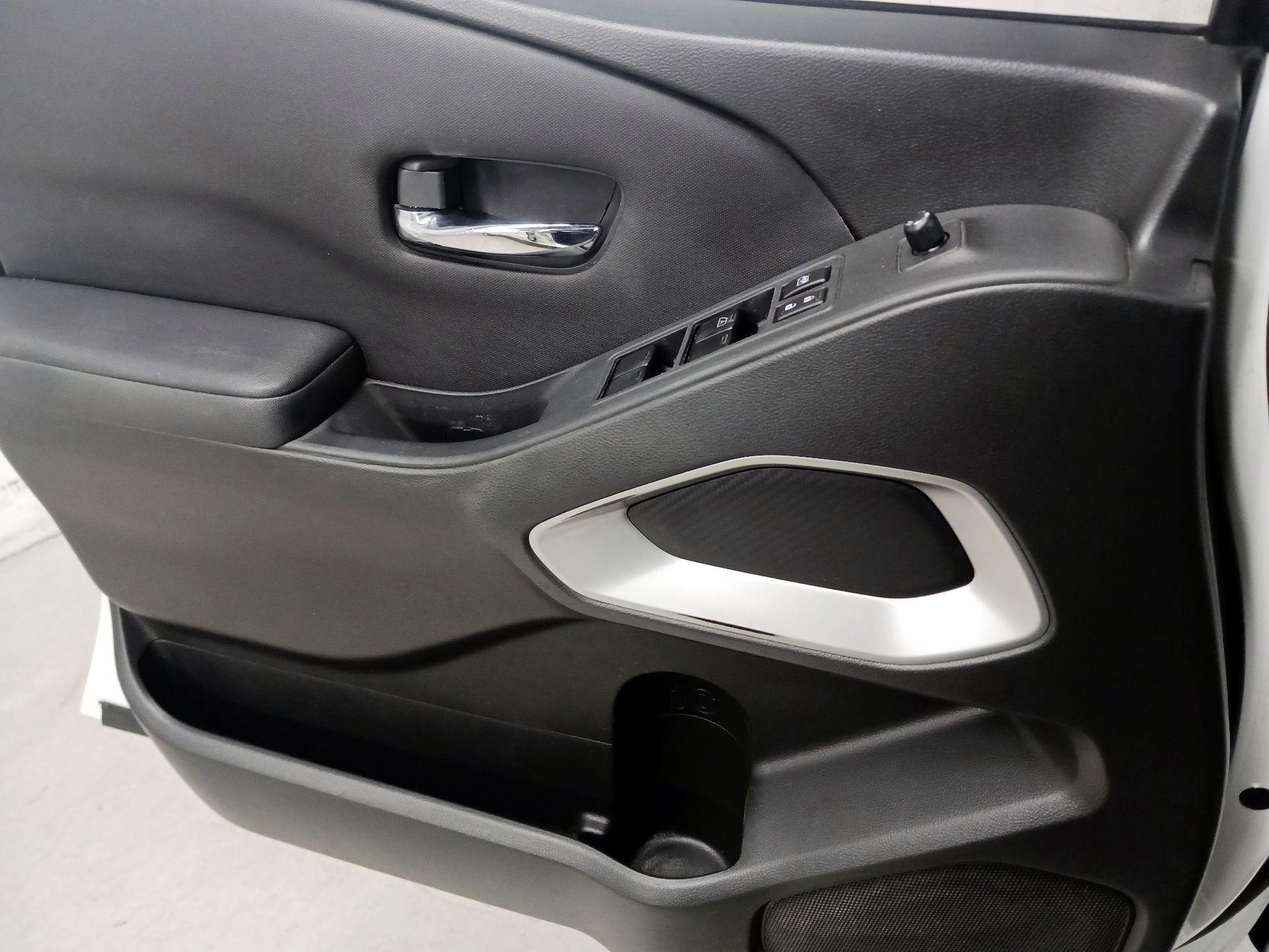 Thumbnail: 2022 Nissan Frontier - 10