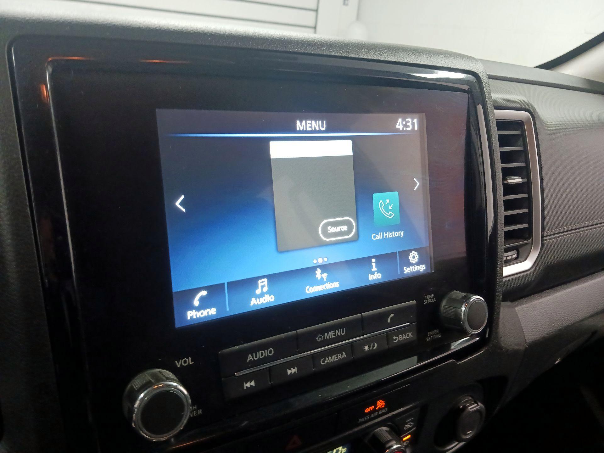 Thumbnail: 2022 Nissan Frontier - 11