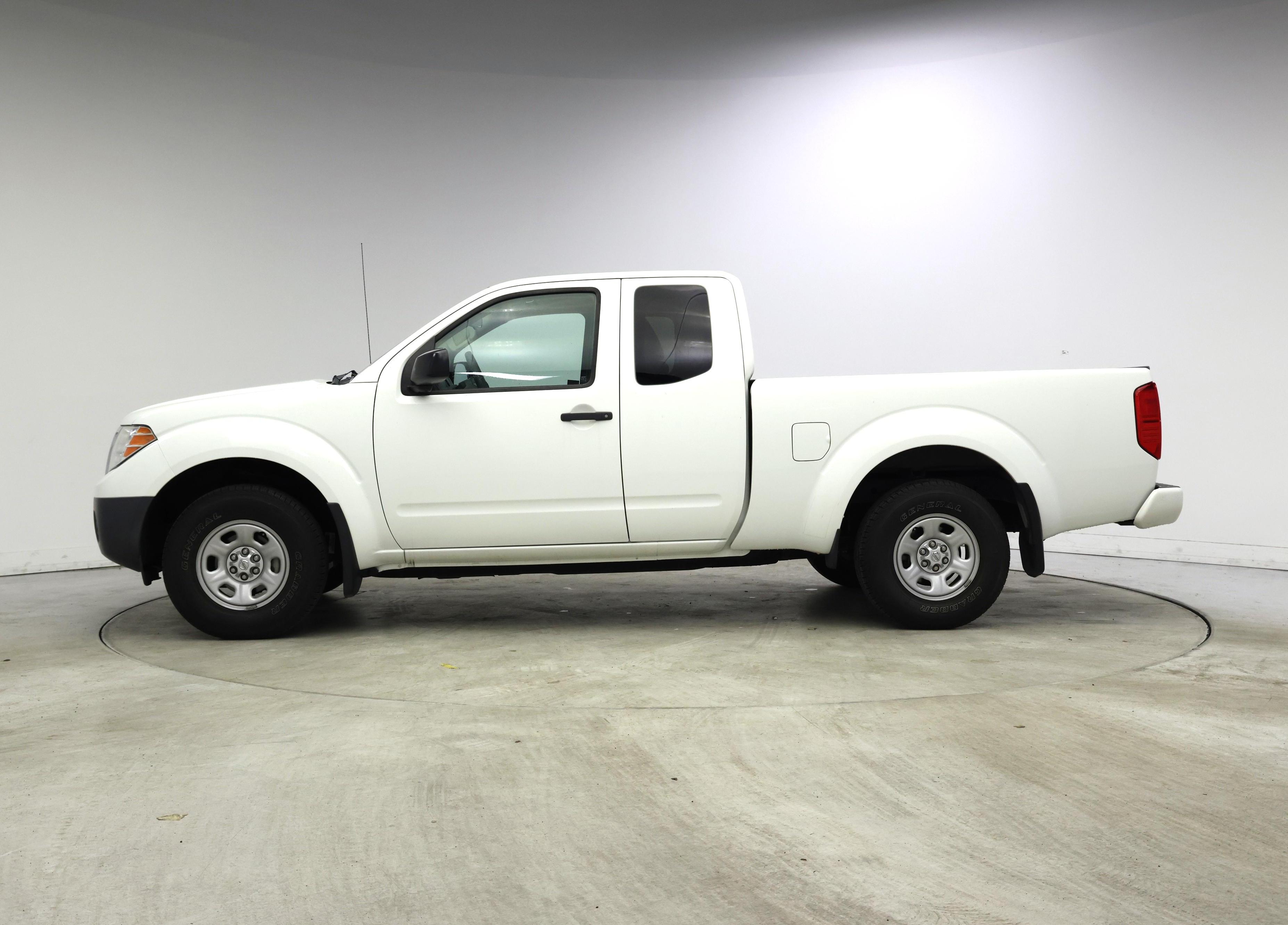 Thumbnail: 2017 Nissan Frontier - 3