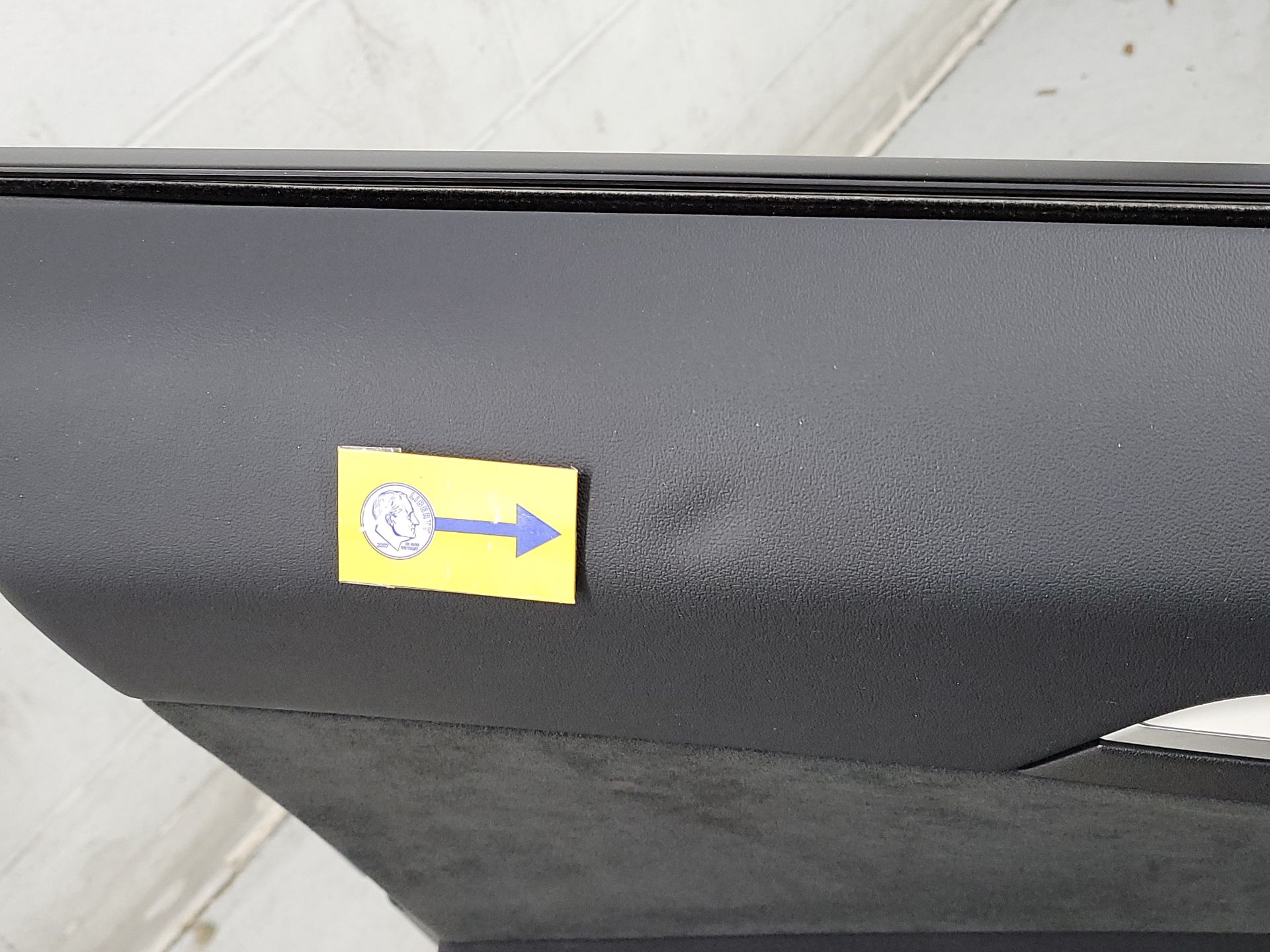 Thumbnail: 2023 Tesla Model 3 - 20