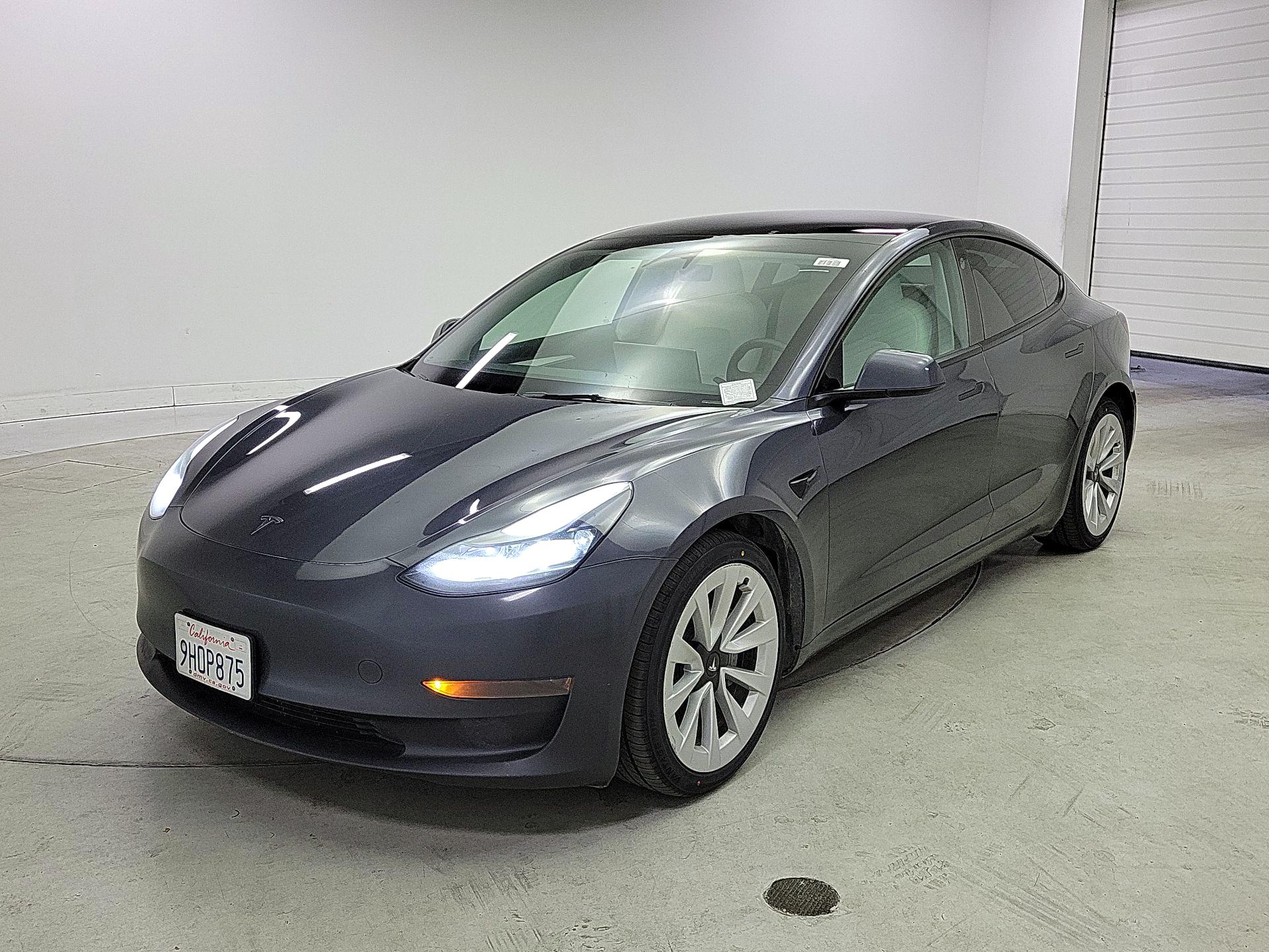 Thumbnail: 2023 Tesla Model 3 - 3