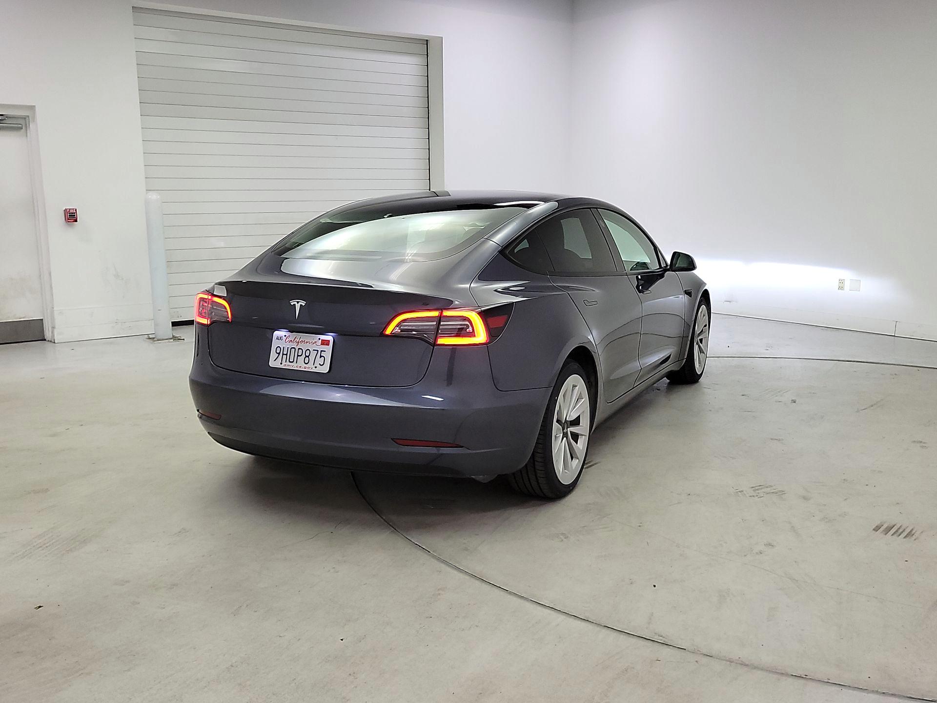 Thumbnail: 2023 Tesla Model 3 - 5