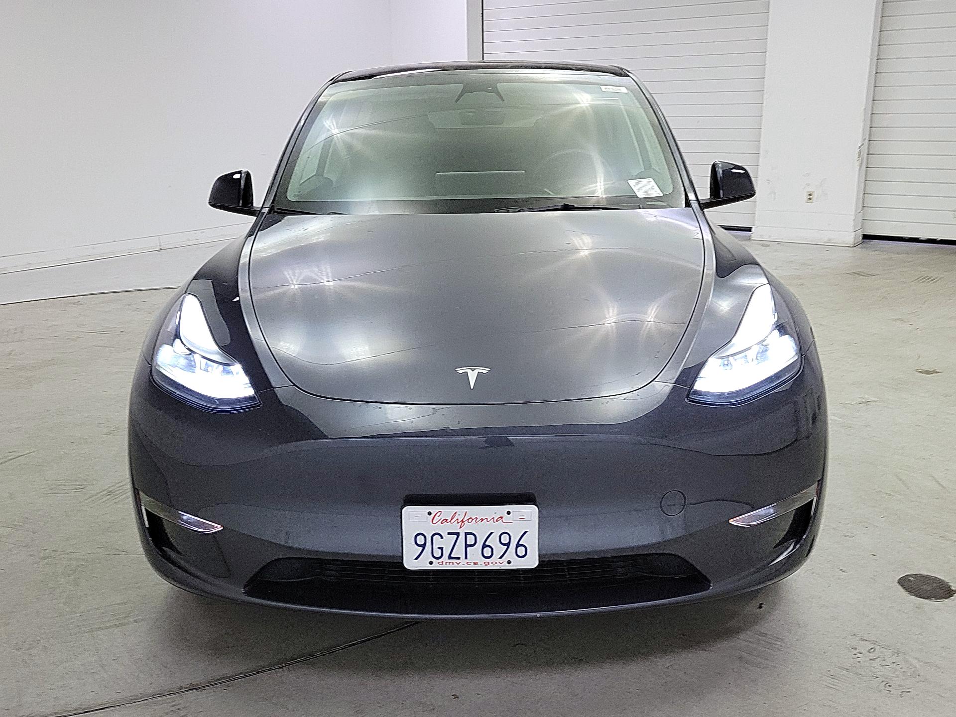 Thumbnail: 2023 Tesla Model Y - 2