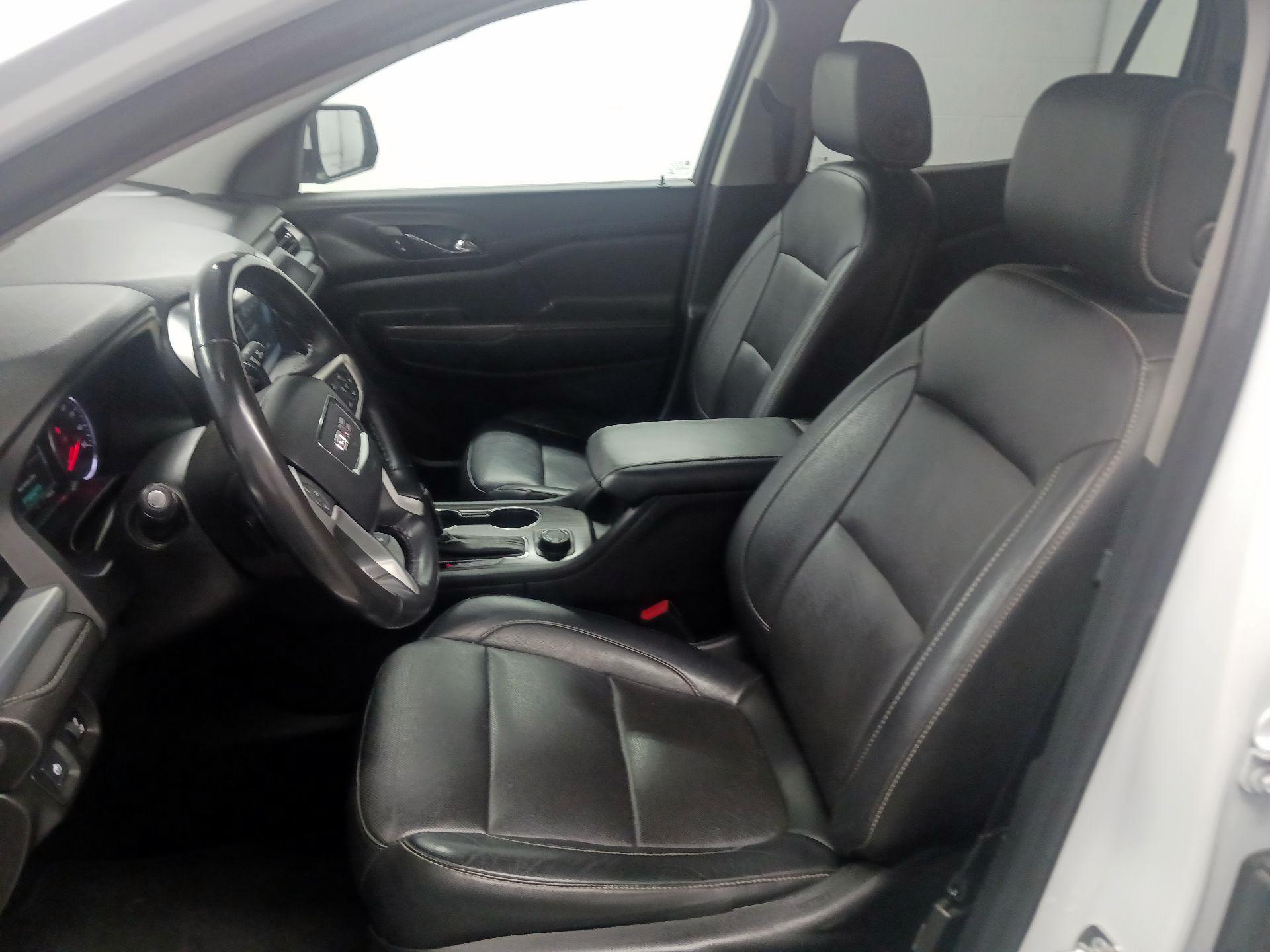 Thumbnail: 2019 GMC Acadia - 9