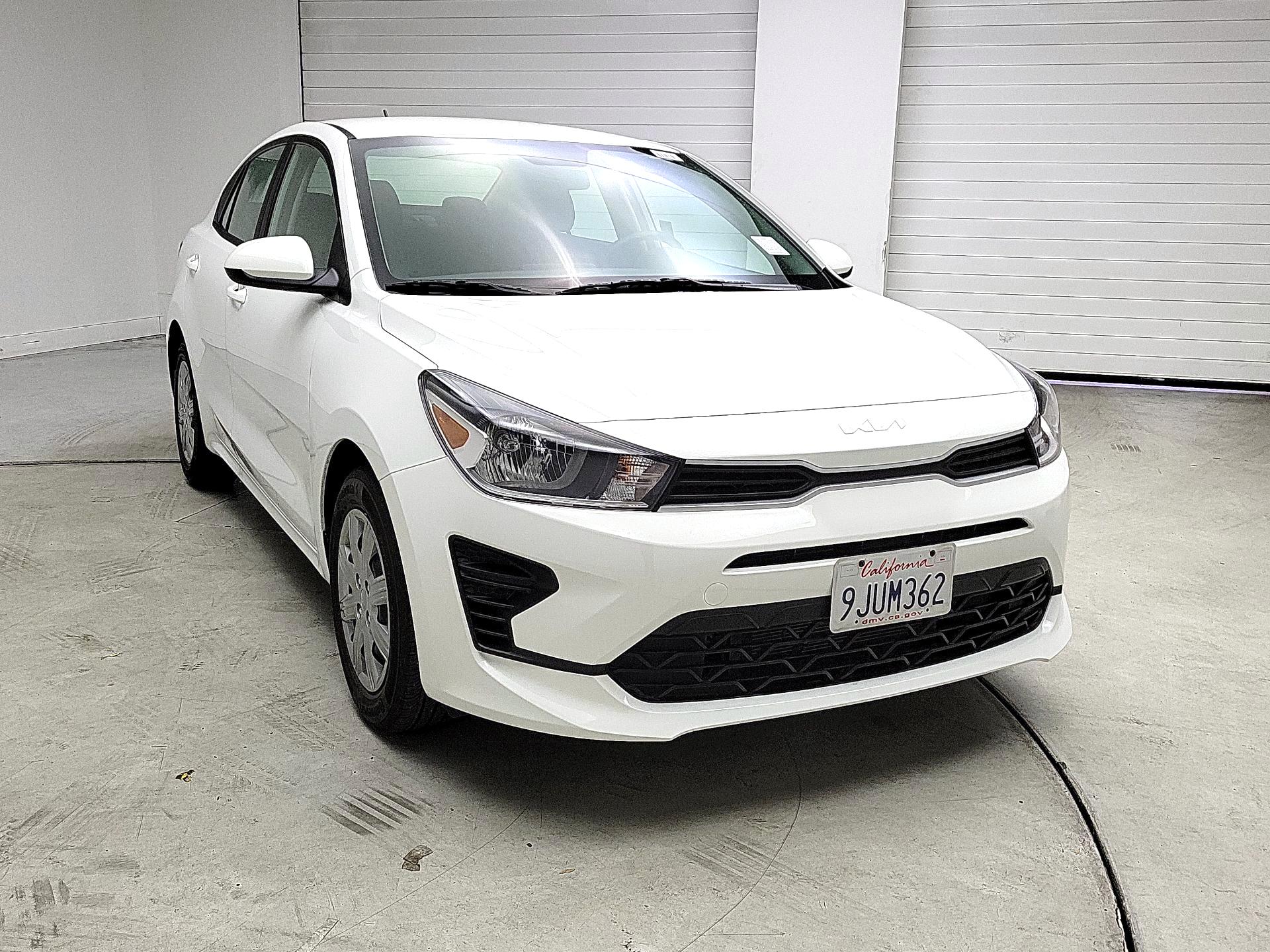 Thumbnail: 2023 Kia Rio - 1