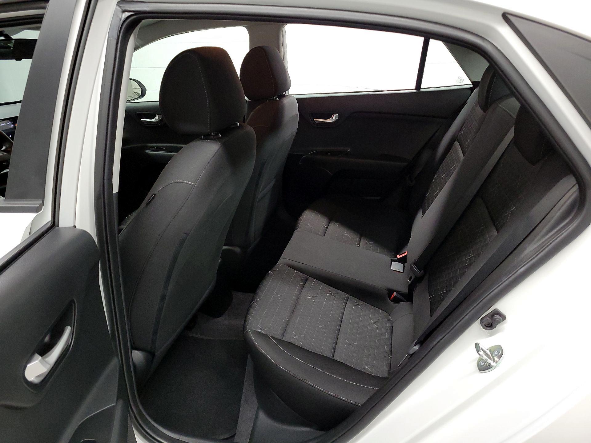 Thumbnail: 2023 Kia Rio - 17