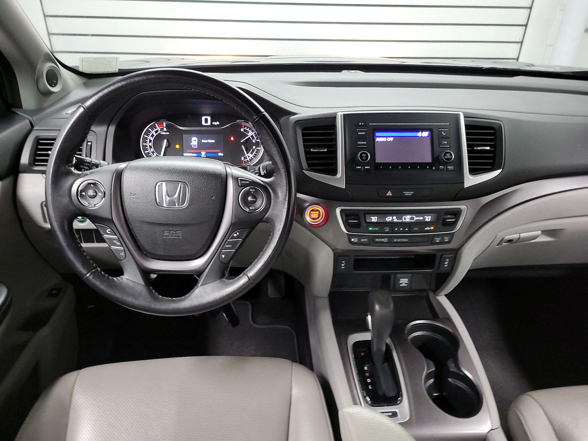 Thumbnail: 2017 Honda Ridgeline - 8