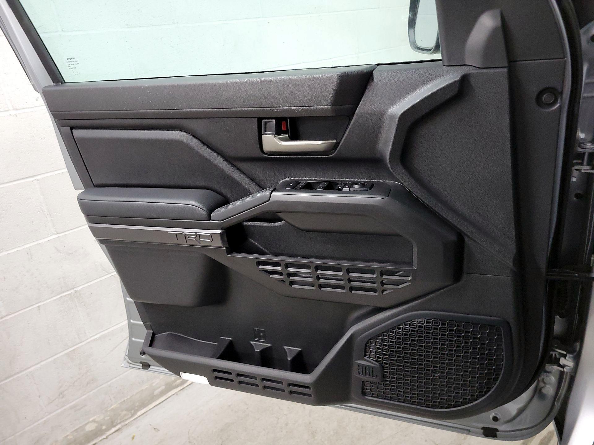 Thumbnail: 2024 Toyota Tacoma - 10