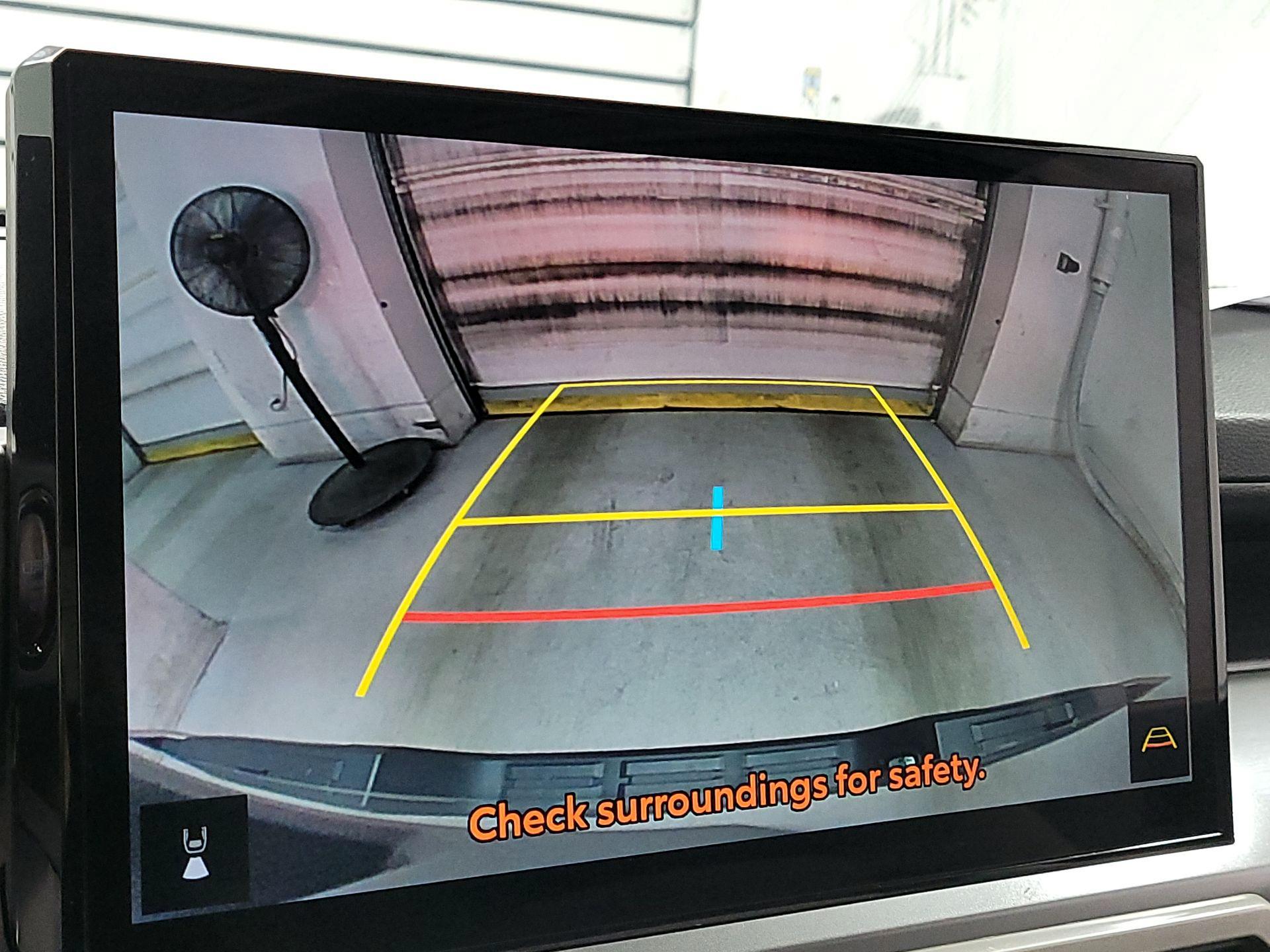 Thumbnail: 2024 Toyota Tacoma - 11