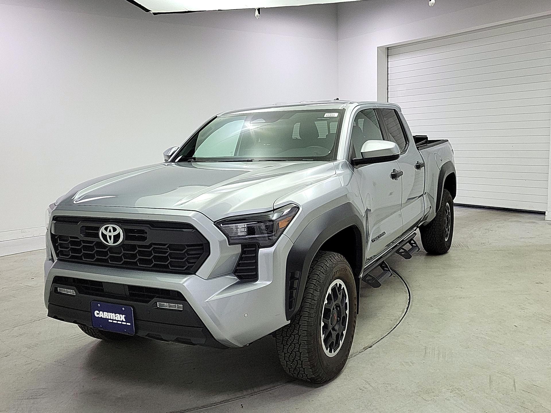 Thumbnail: 2024 Toyota Tacoma - 3