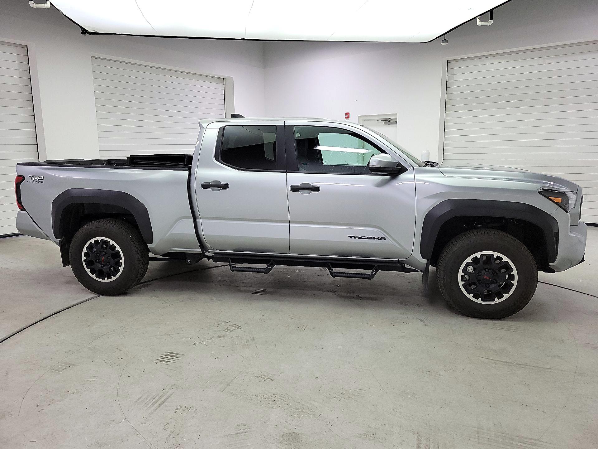 Thumbnail: 2024 Toyota Tacoma - 4