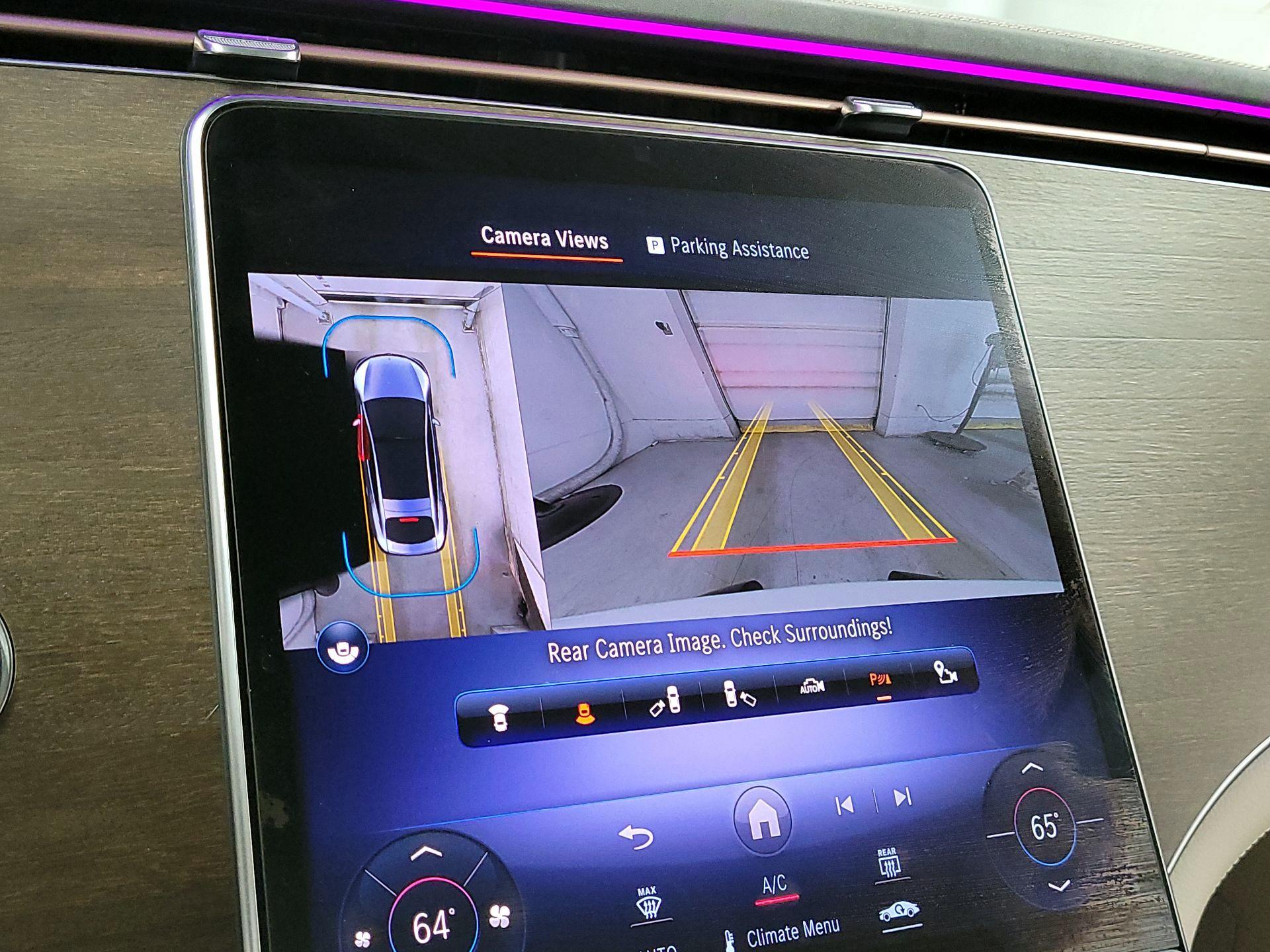 Thumbnail: 2023 Mercedes-Benz EQS - 11