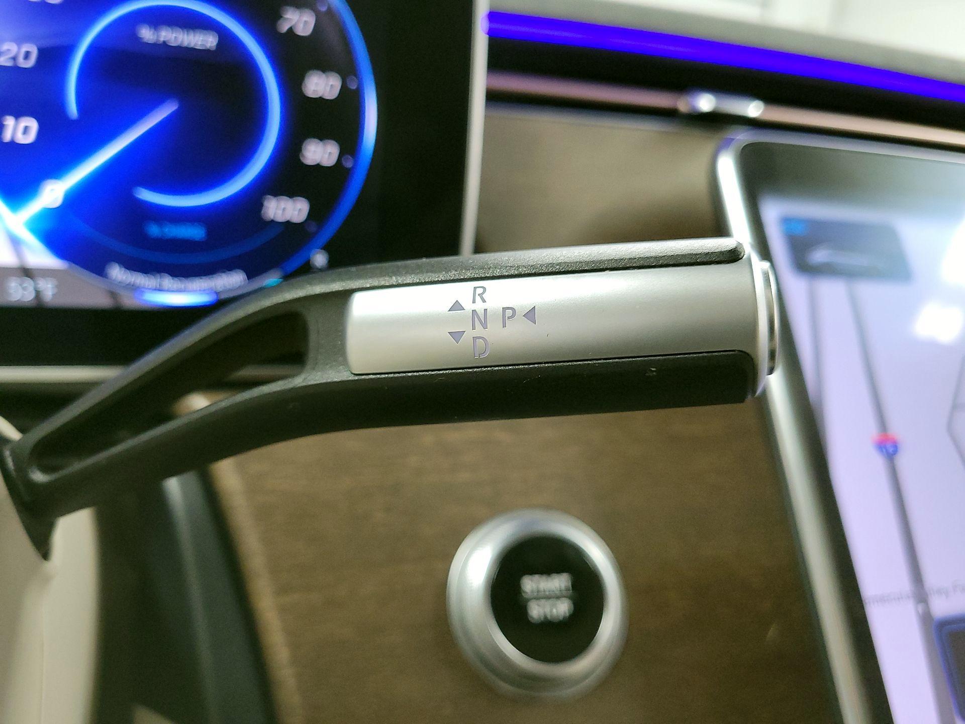 Thumbnail: 2023 Mercedes-Benz EQS - 14