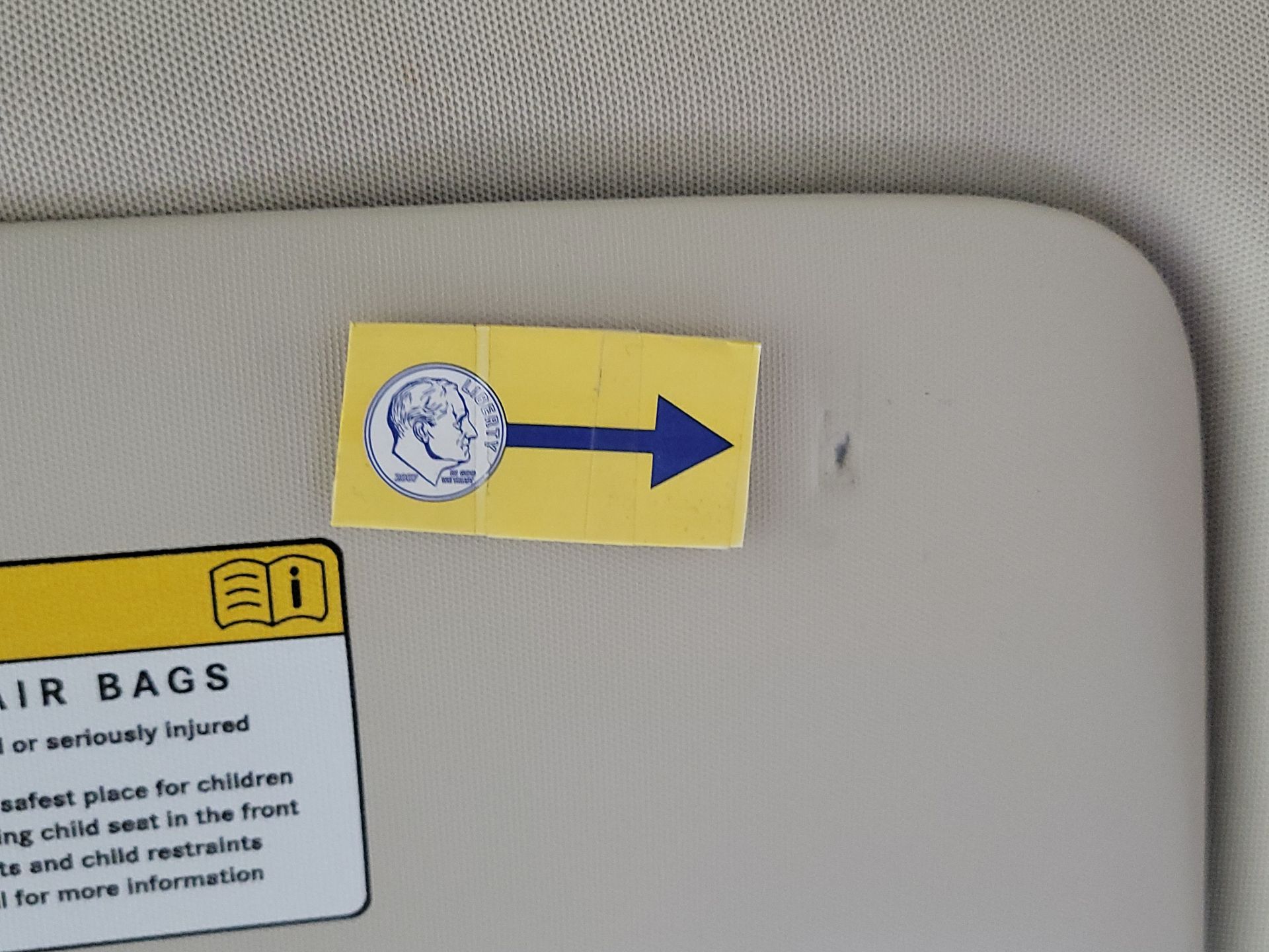 Thumbnail: 2023 Mercedes-Benz EQS - 18