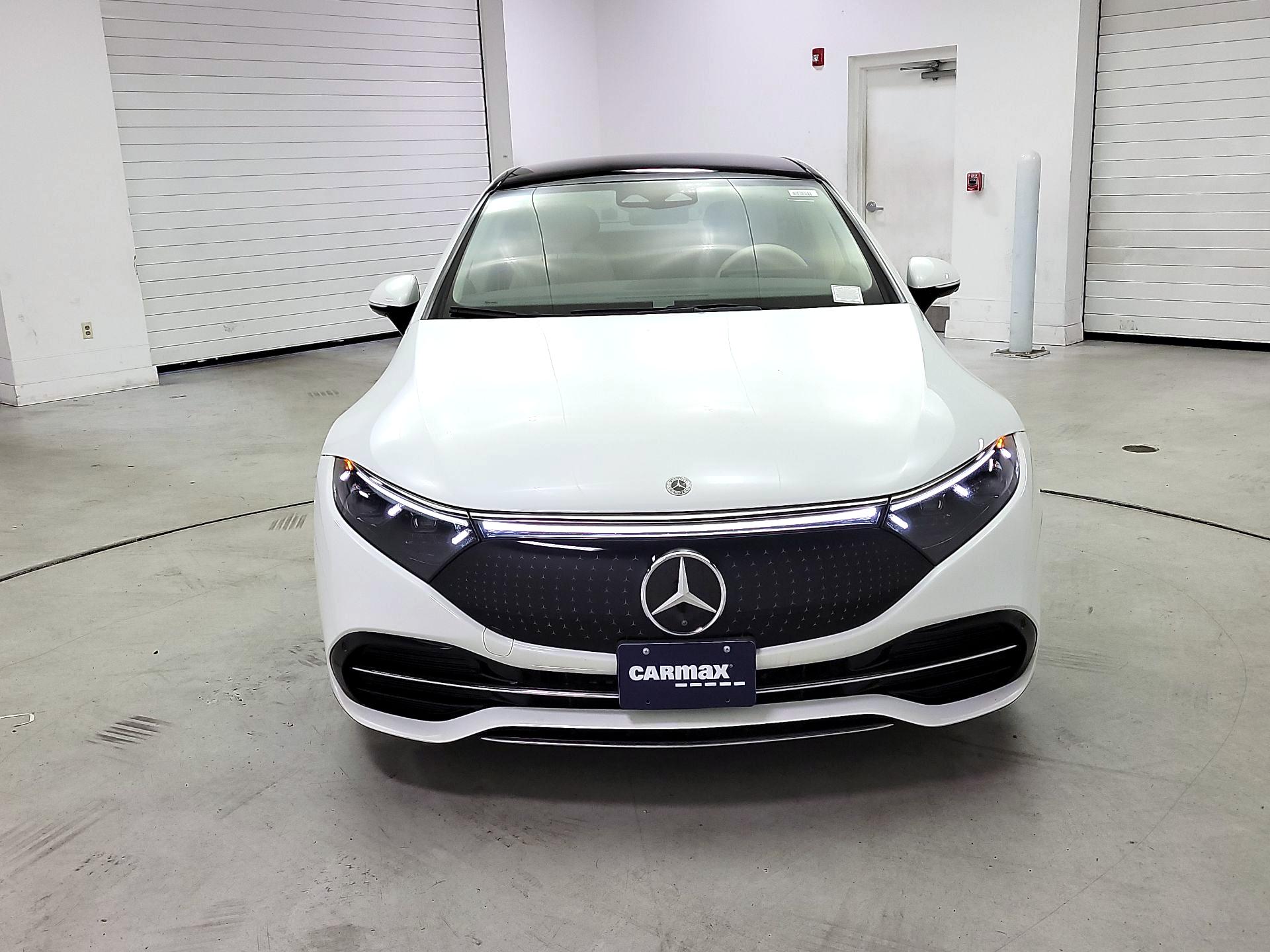 Thumbnail: 2023 Mercedes-Benz EQS - 2