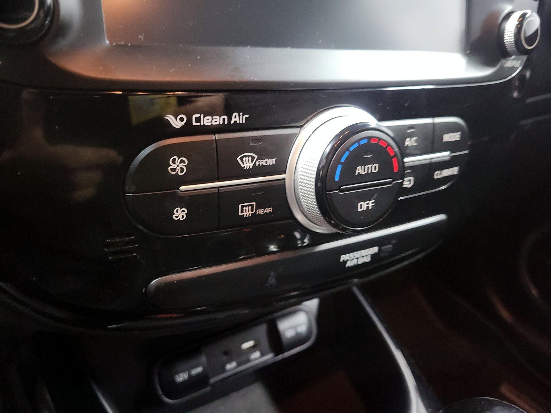 Thumbnail: 2018 Kia Soul - 15