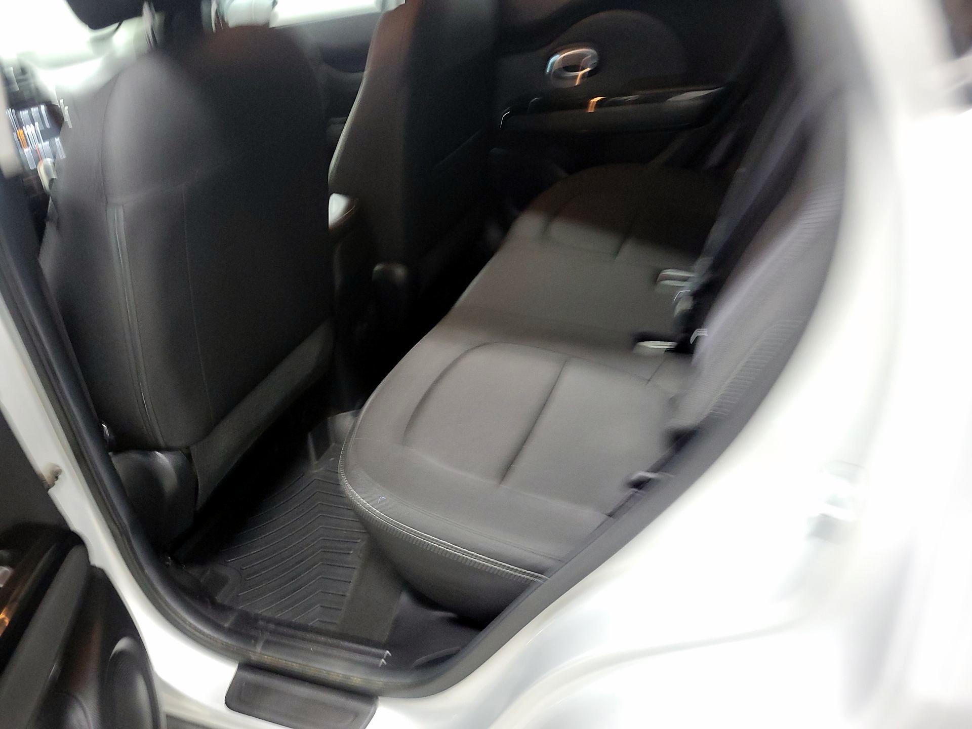 Thumbnail: 2018 Kia Soul - 17