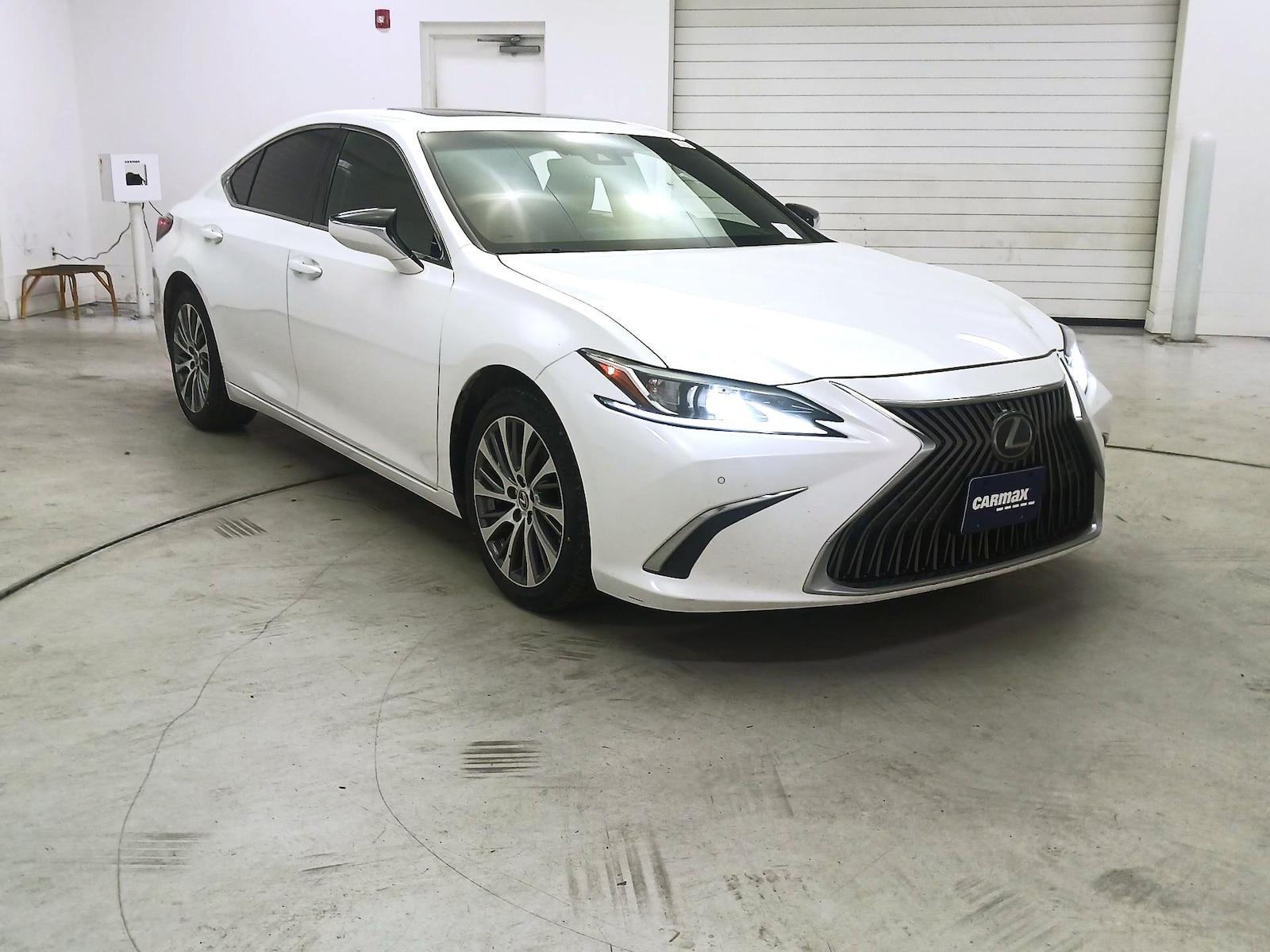 2019 Lexus ES