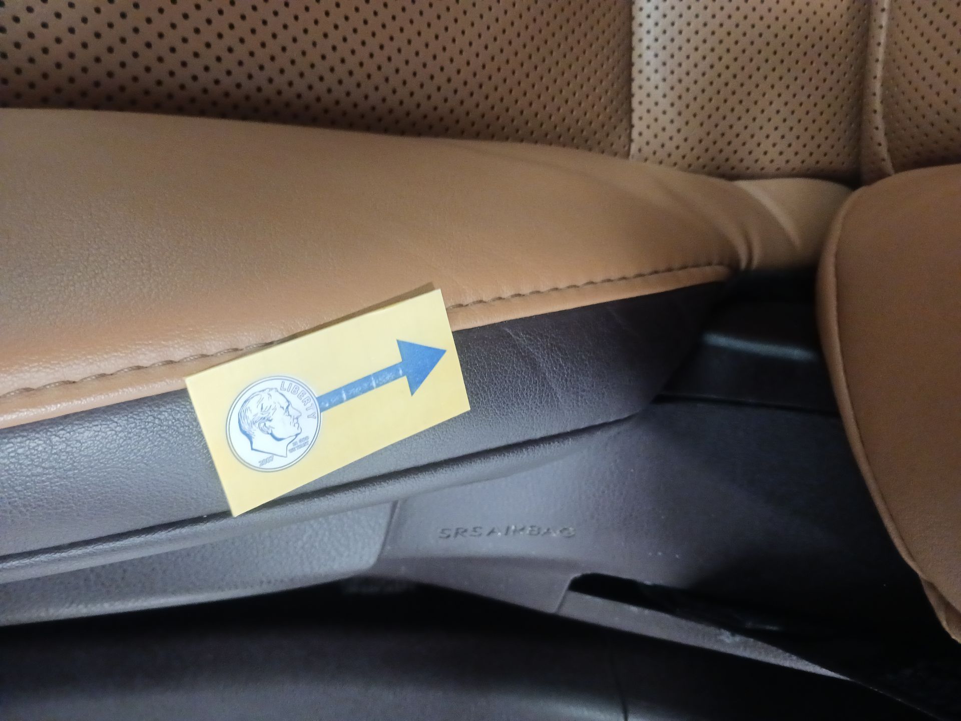 Thumbnail: 2019 Lexus ES - 18