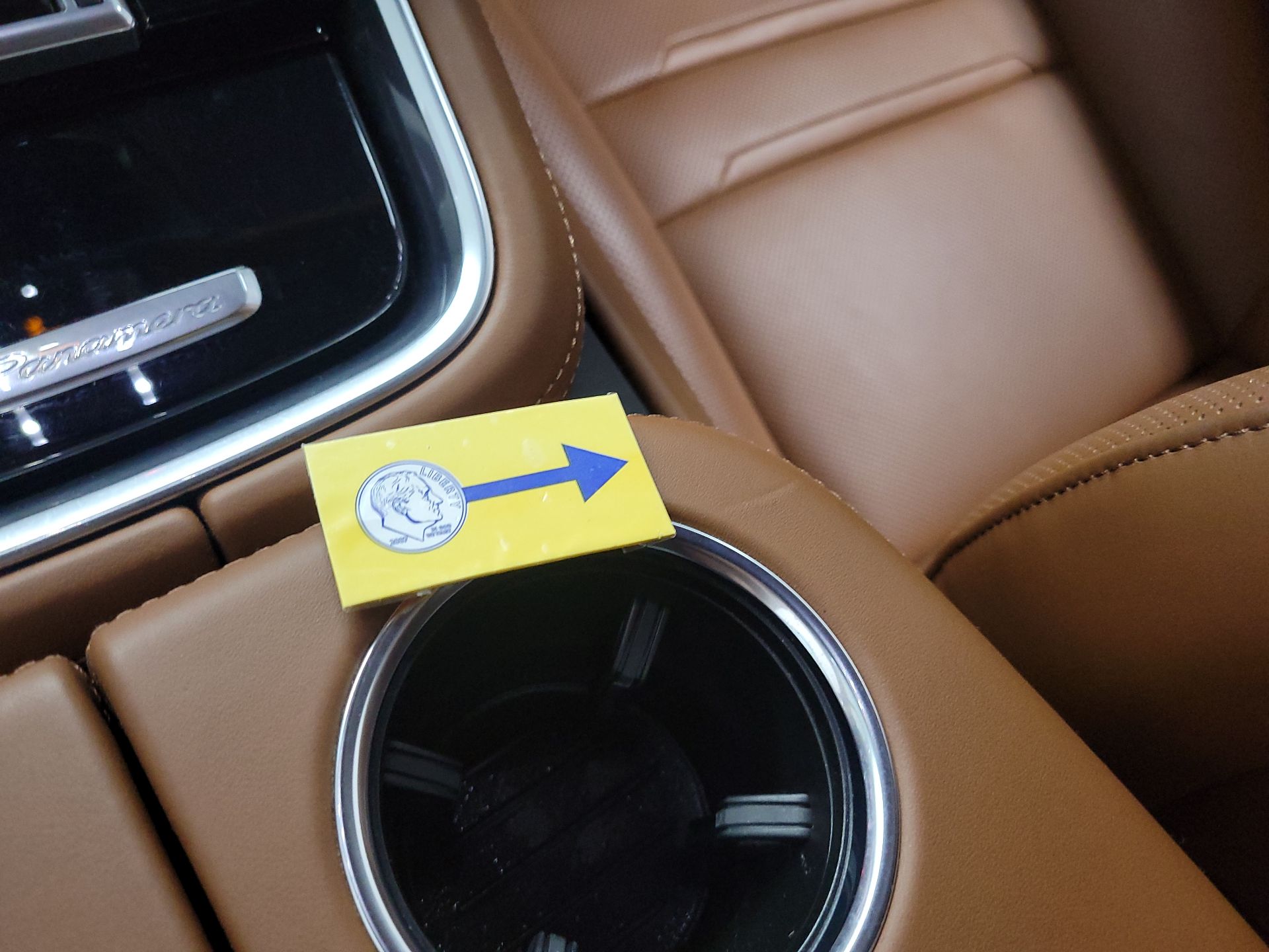 Thumbnail: 2021 Porsche Panamera - 20