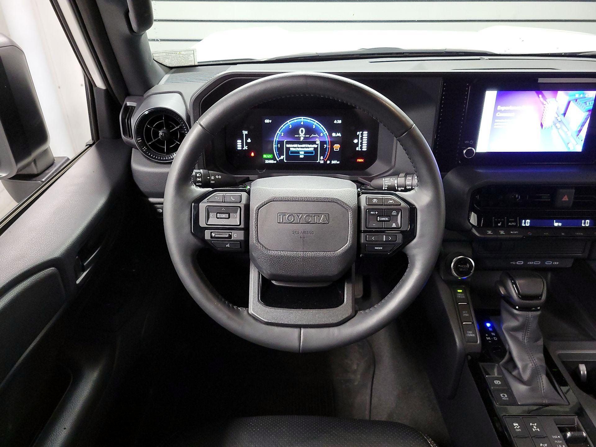 Thumbnail: 2025 Toyota Land Cruiser - 10