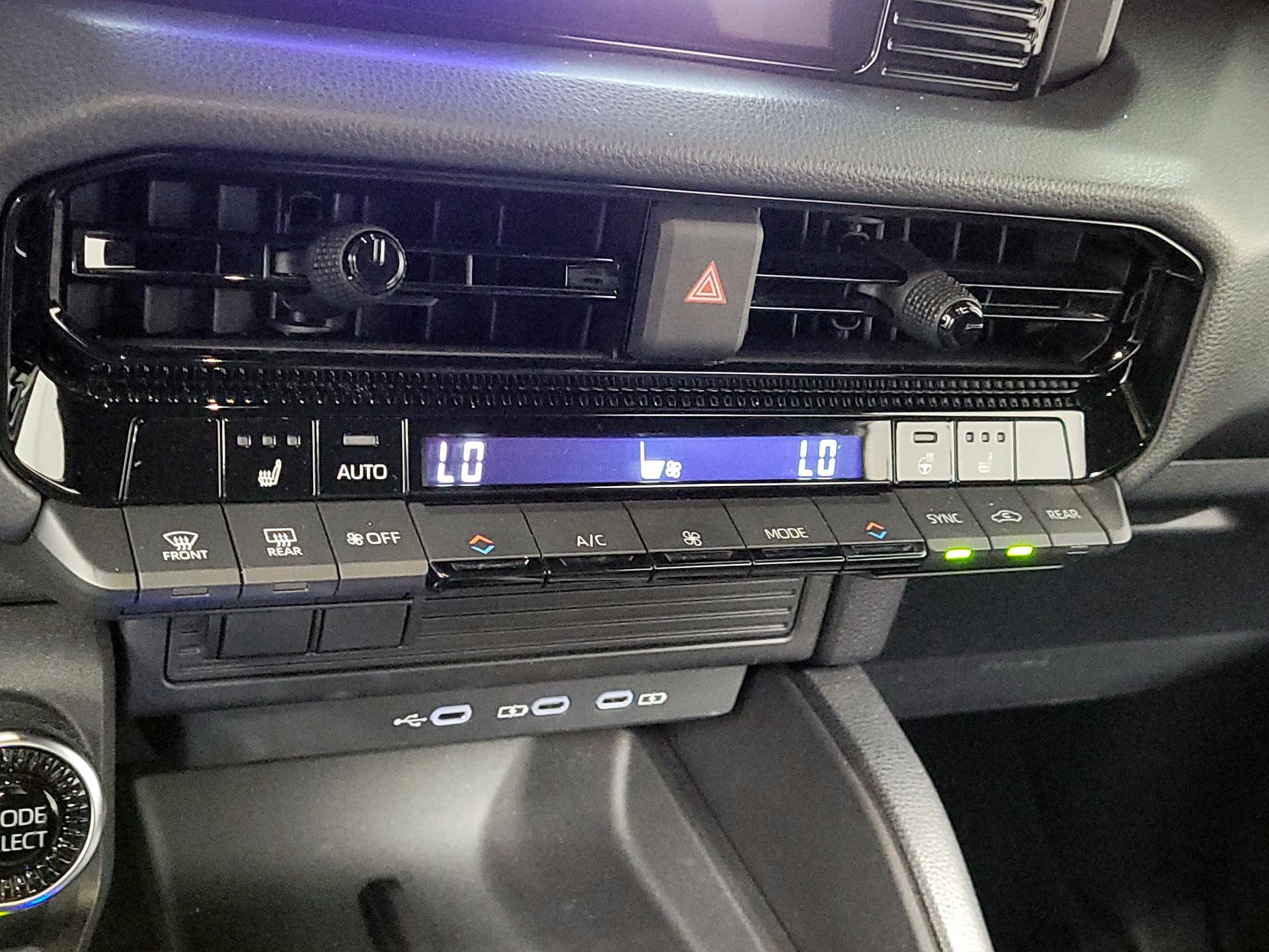 Thumbnail: 2025 Toyota Land Cruiser - 15