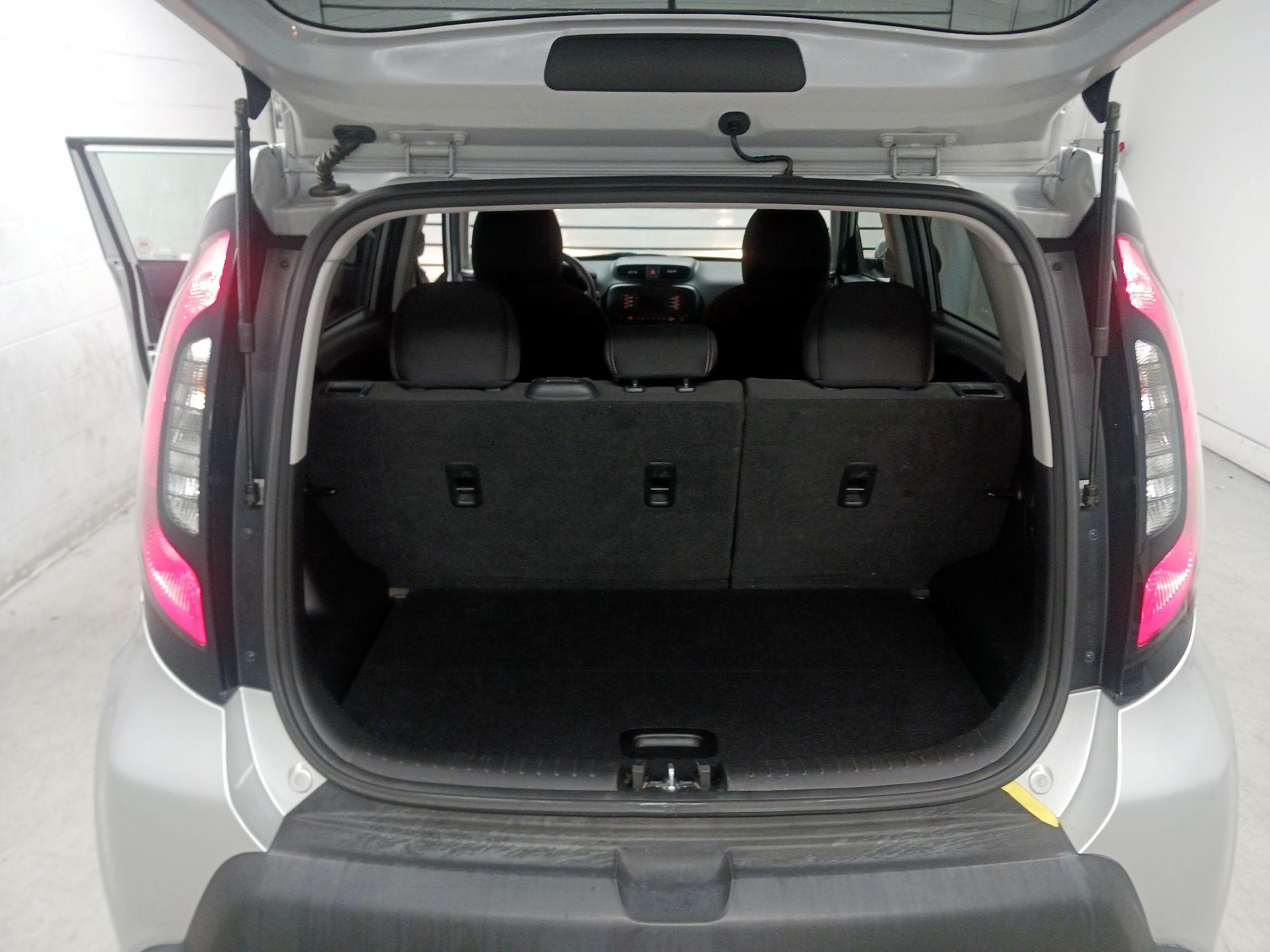 Thumbnail: 2016 Kia Soul - 17