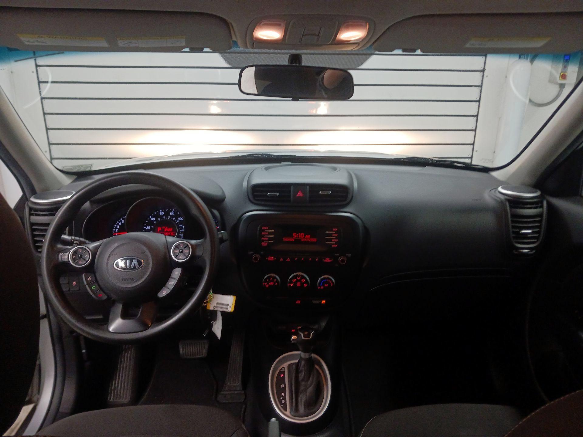 Thumbnail: 2016 Kia Soul - 8