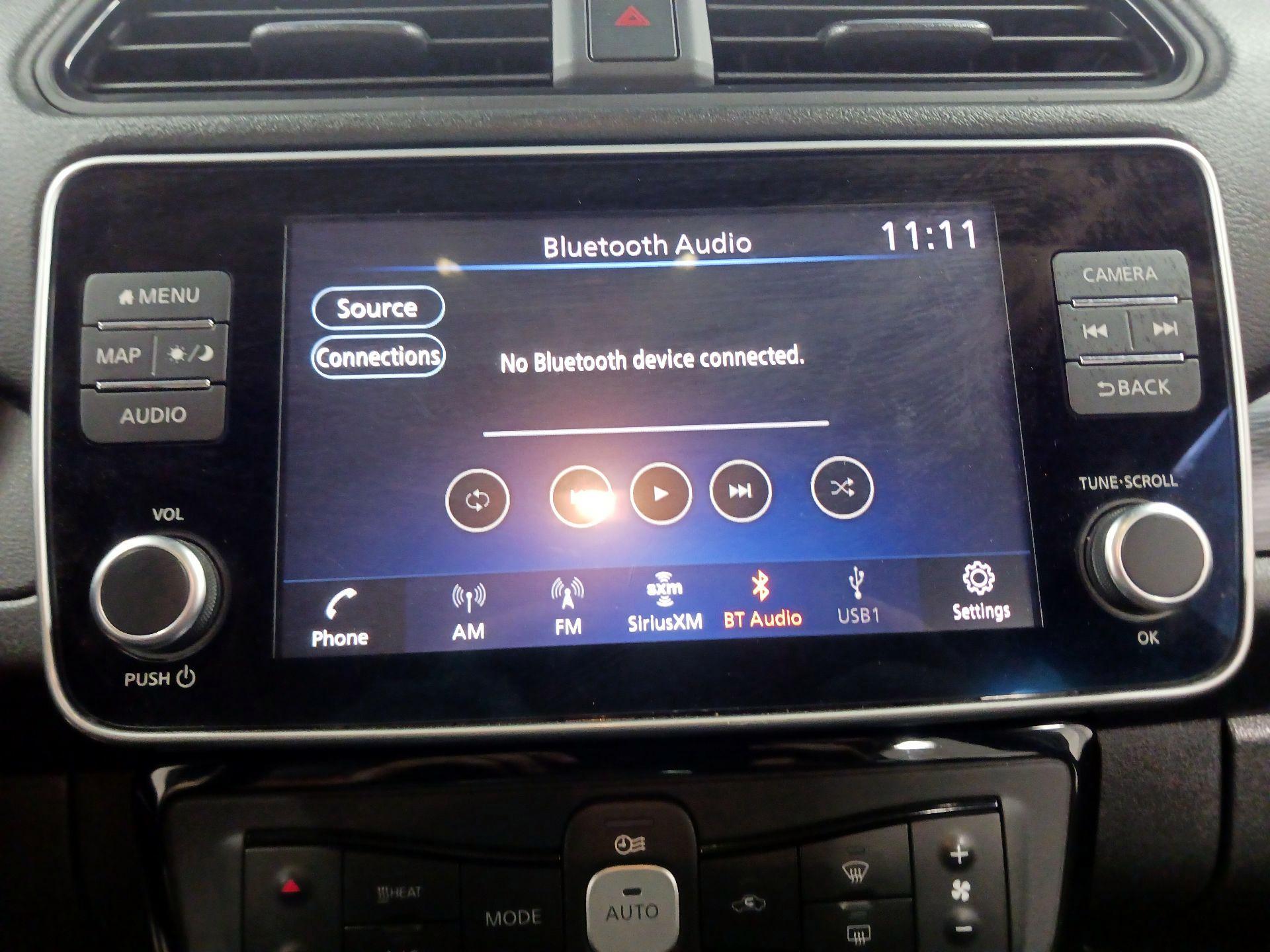 Thumbnail: 2020 Nissan Leaf - 13