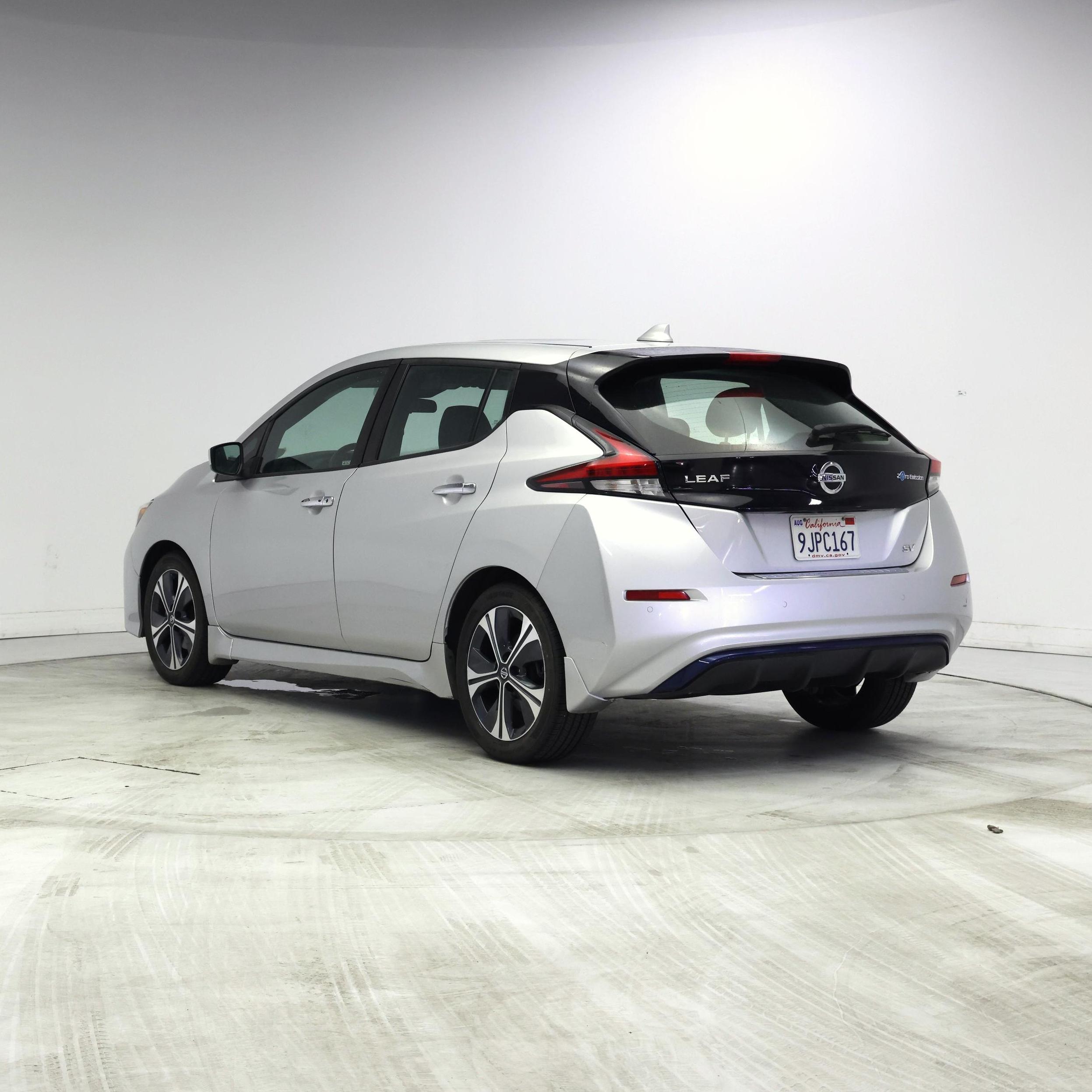 Thumbnail: 2020 Nissan Leaf - 2