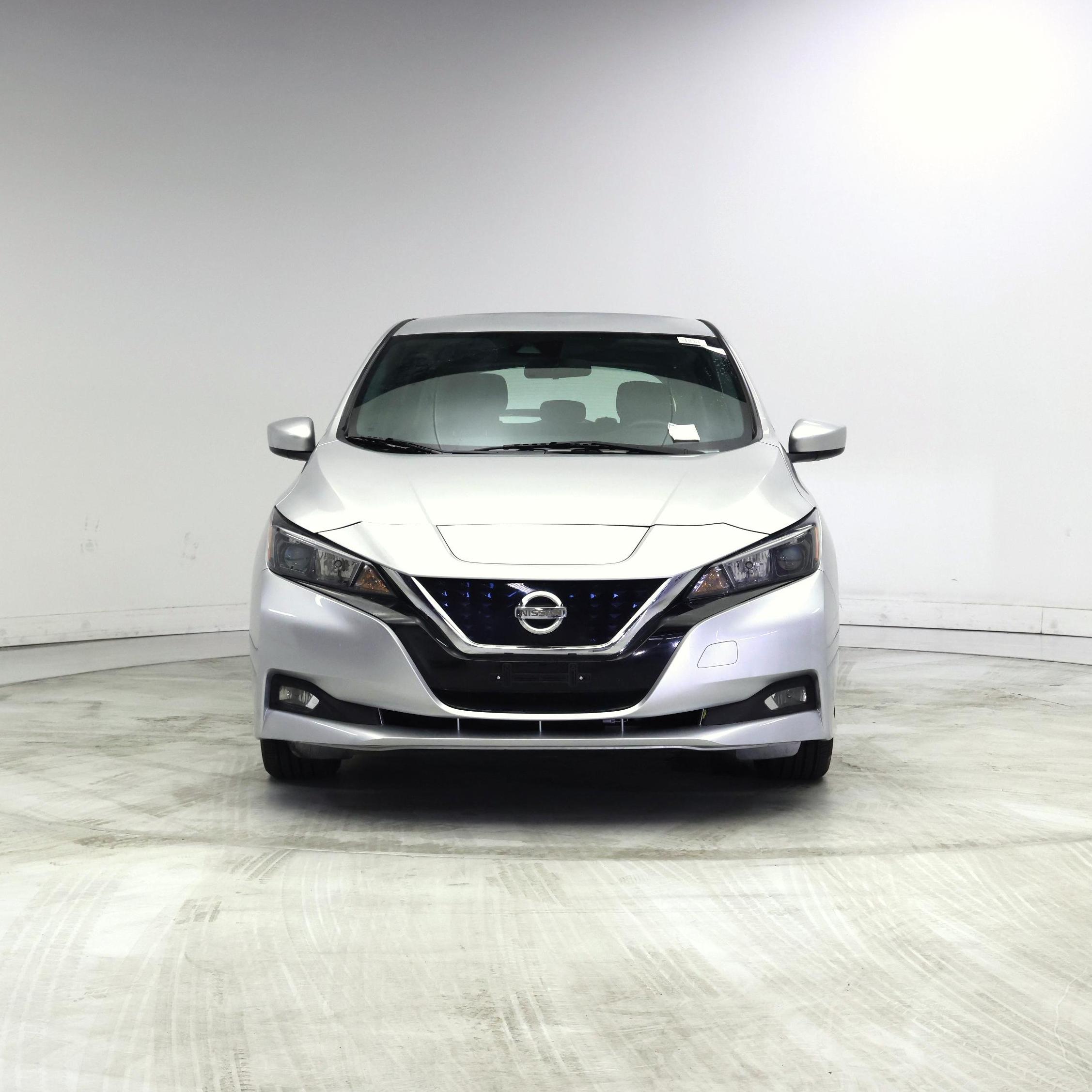 Thumbnail: 2020 Nissan Leaf - 5