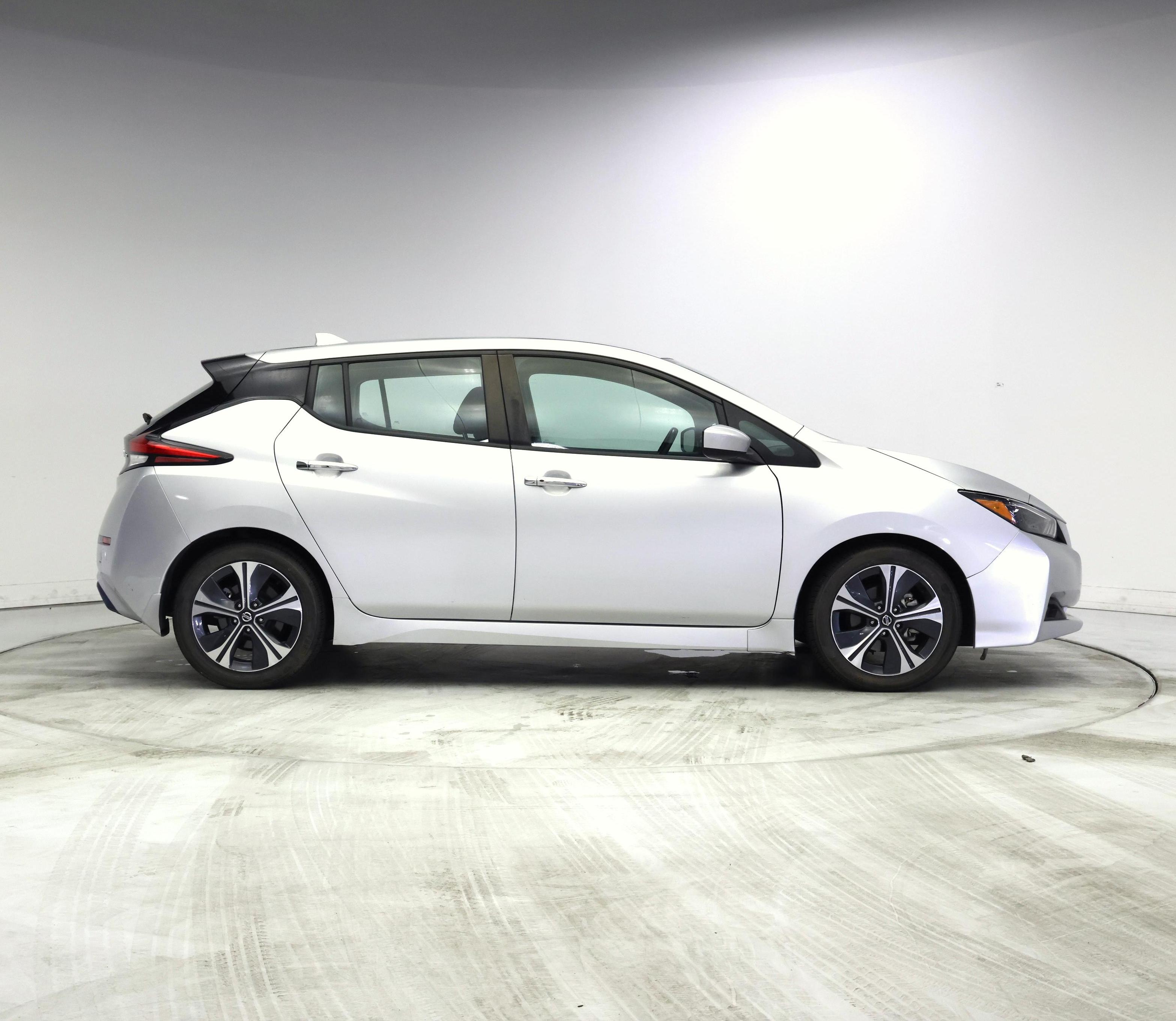 Thumbnail: 2020 Nissan Leaf - 7