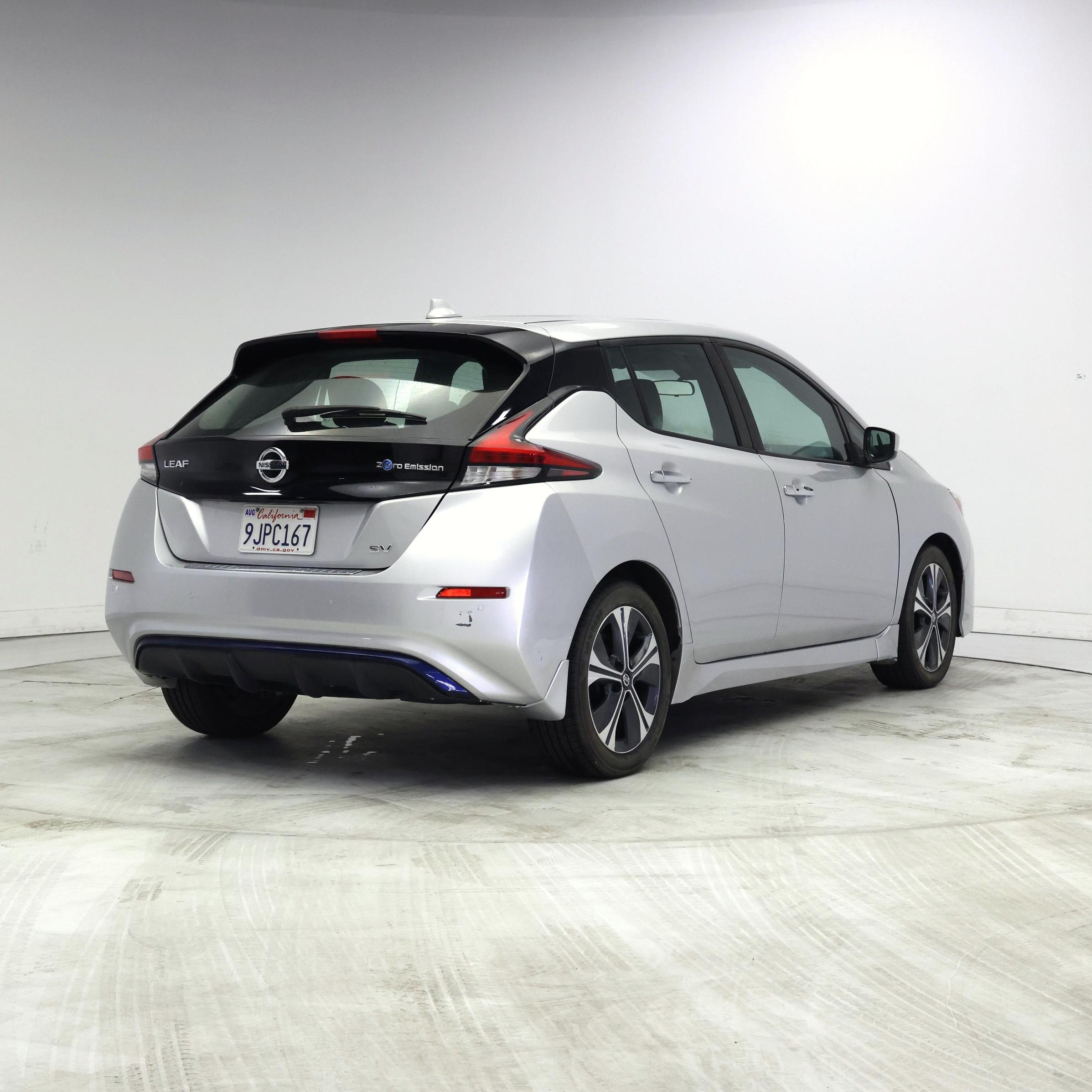Thumbnail: 2020 Nissan Leaf - 8