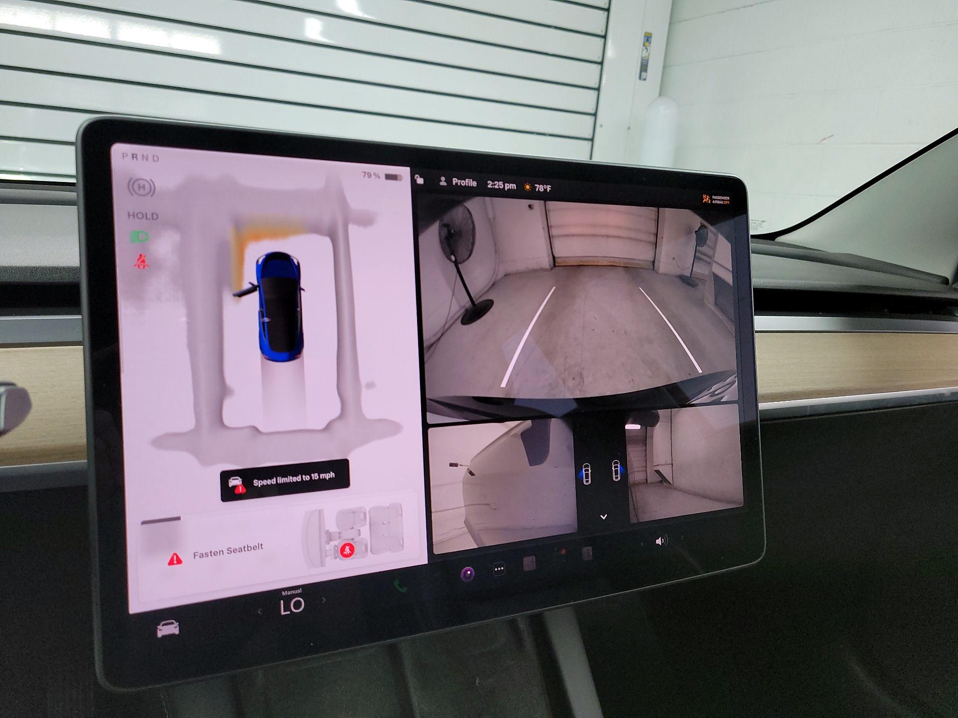 Thumbnail: 2022 Tesla Model 3 - 12