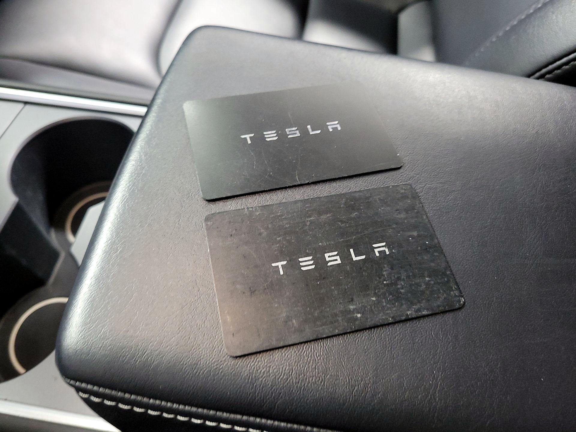 Thumbnail: 2022 Tesla Model 3 - 20