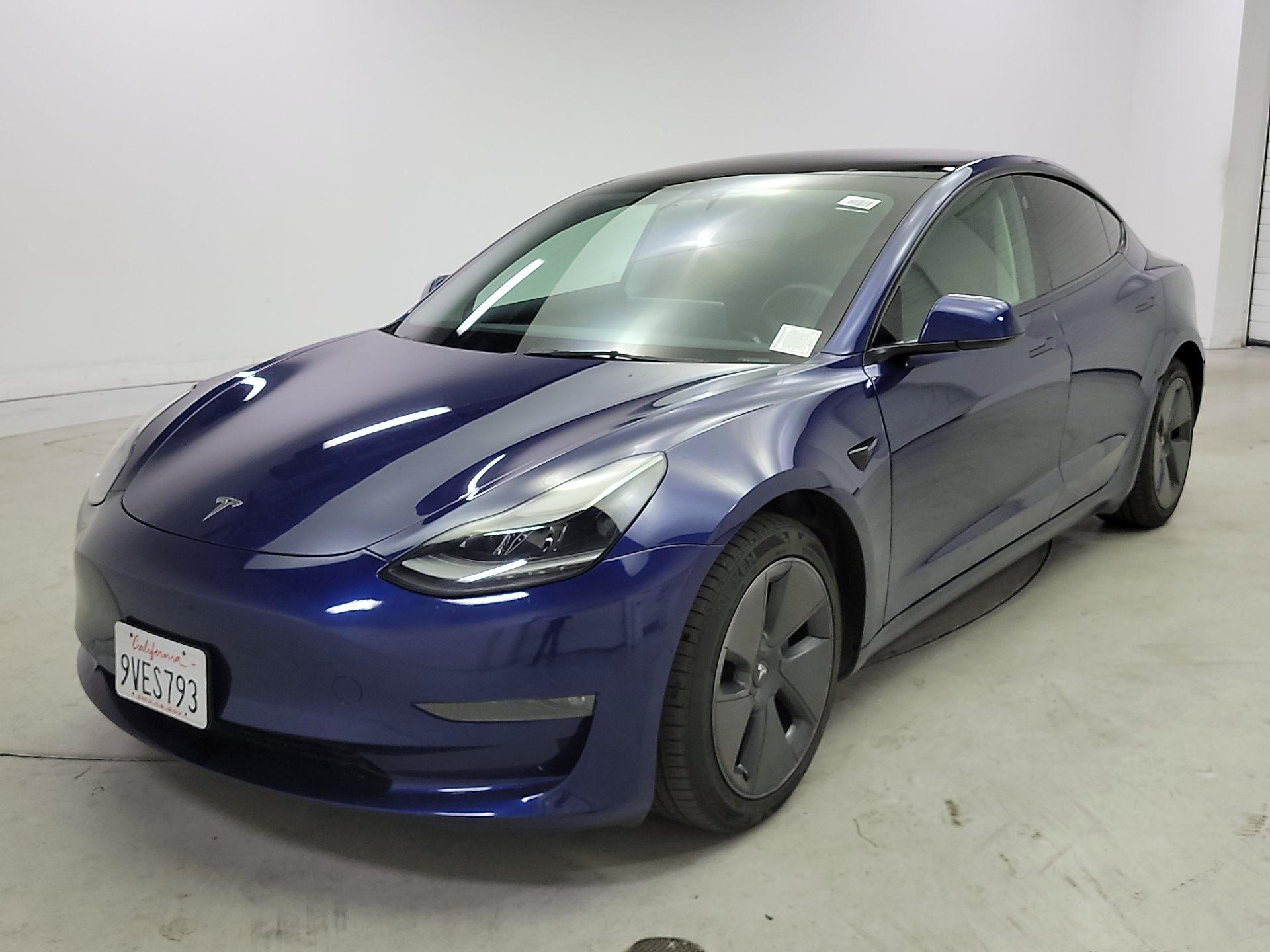 Thumbnail: 2022 Tesla Model 3 - 3