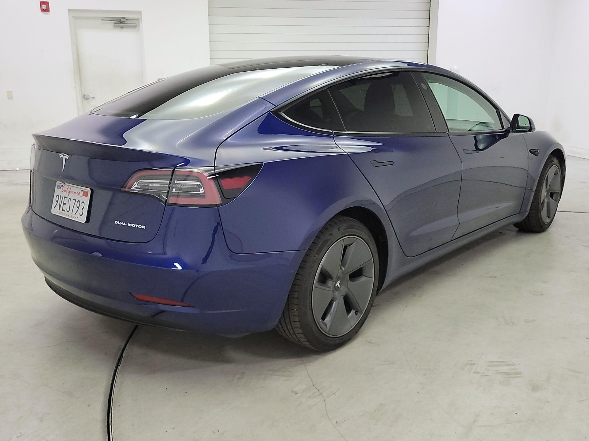 Thumbnail: 2022 Tesla Model 3 - 5