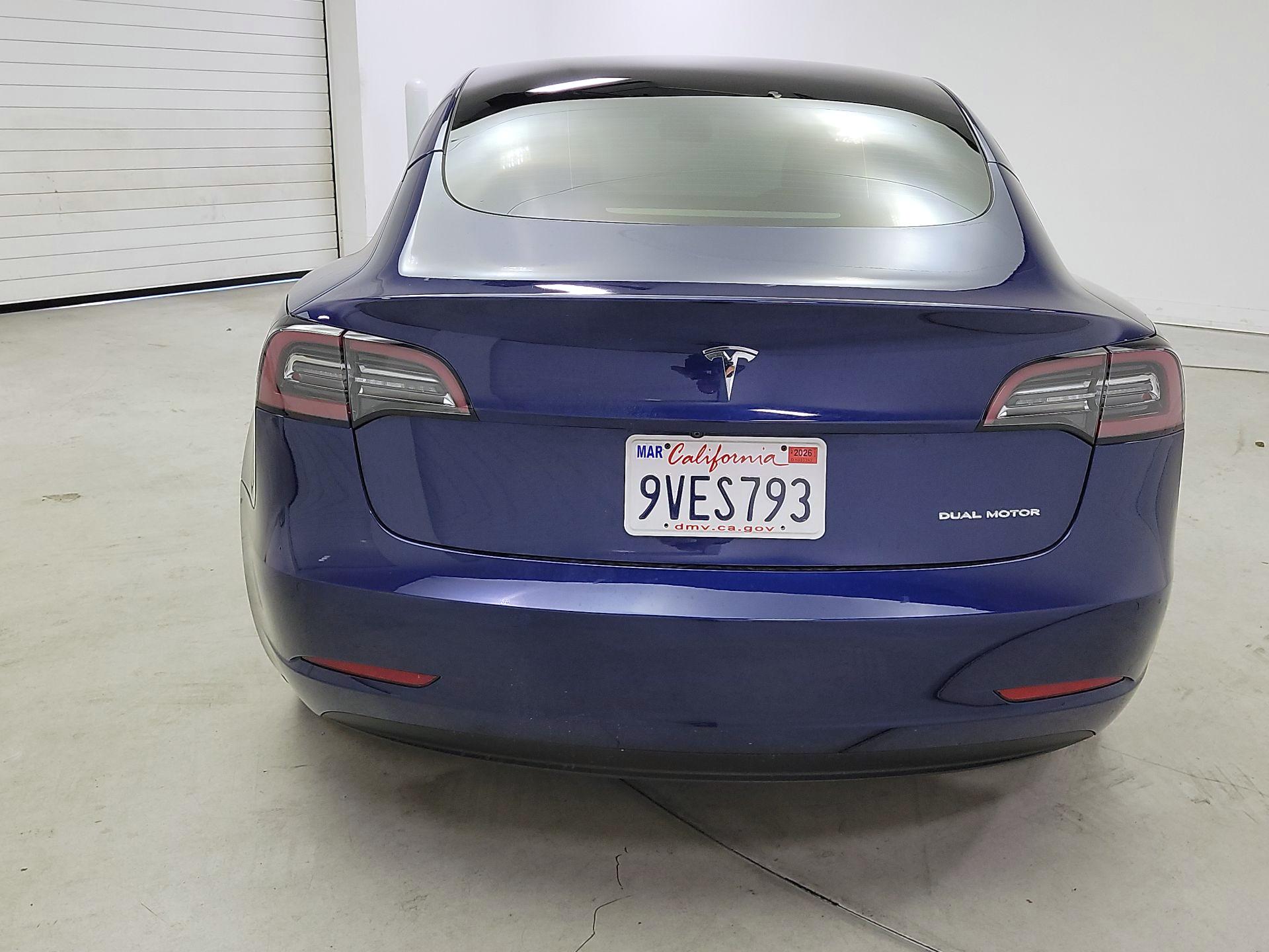 Thumbnail: 2022 Tesla Model 3 - 6