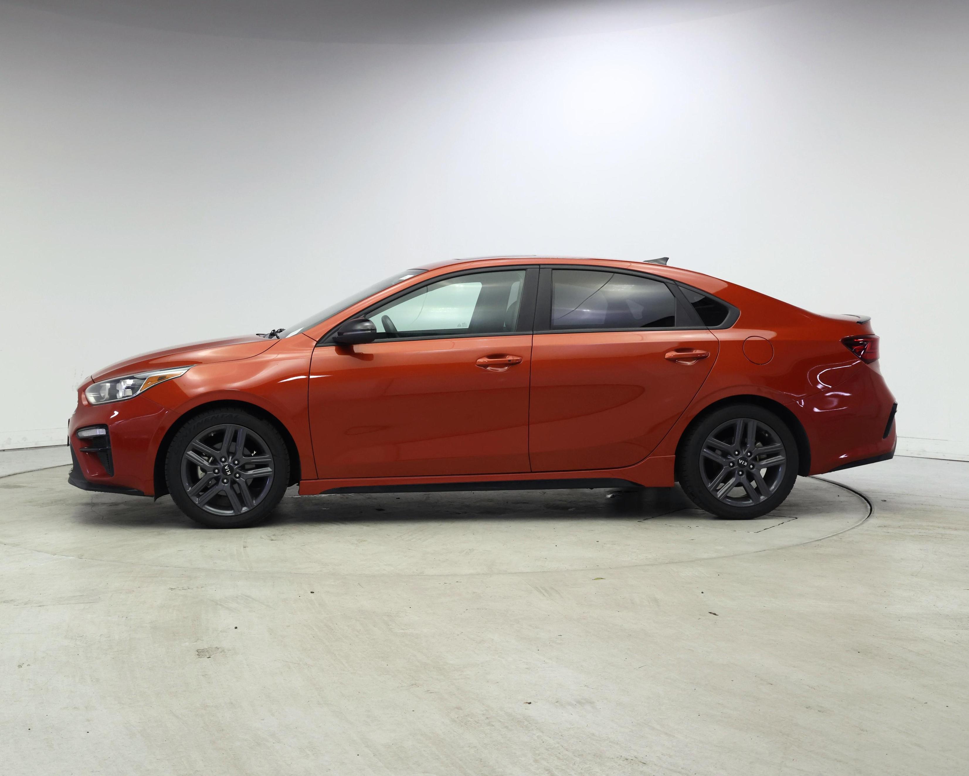 Thumbnail: 2021 Kia Forte - 3