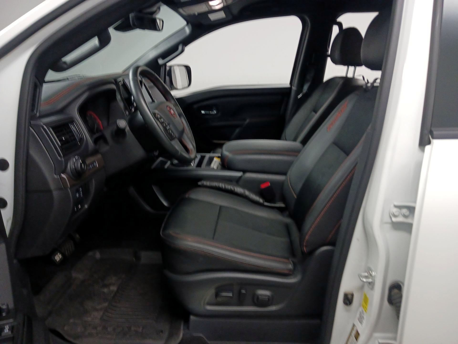 Thumbnail: 2024 Nissan Titan - 9